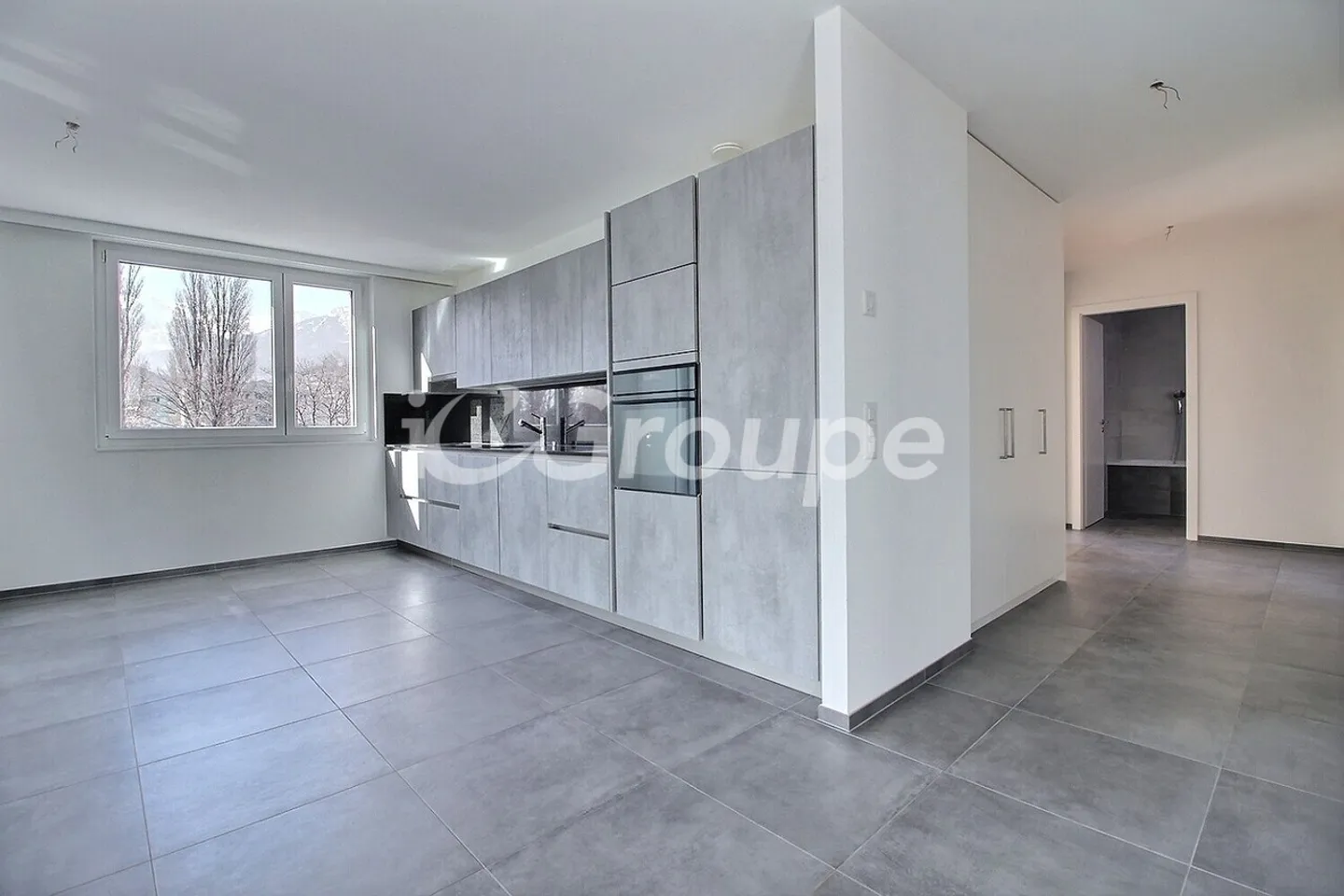 Very nice apartment for rent in Sion. - Photo 3 of 7