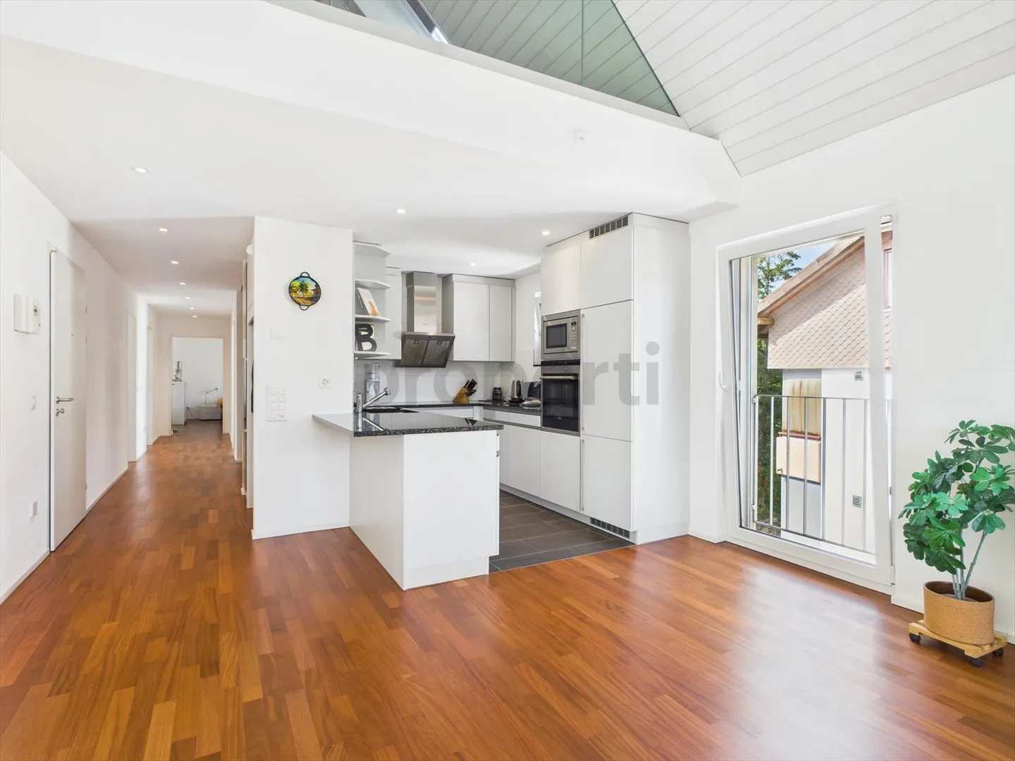 Modern 5.5-room apartment in Aesch, Canton BL - Photo 4 of 13