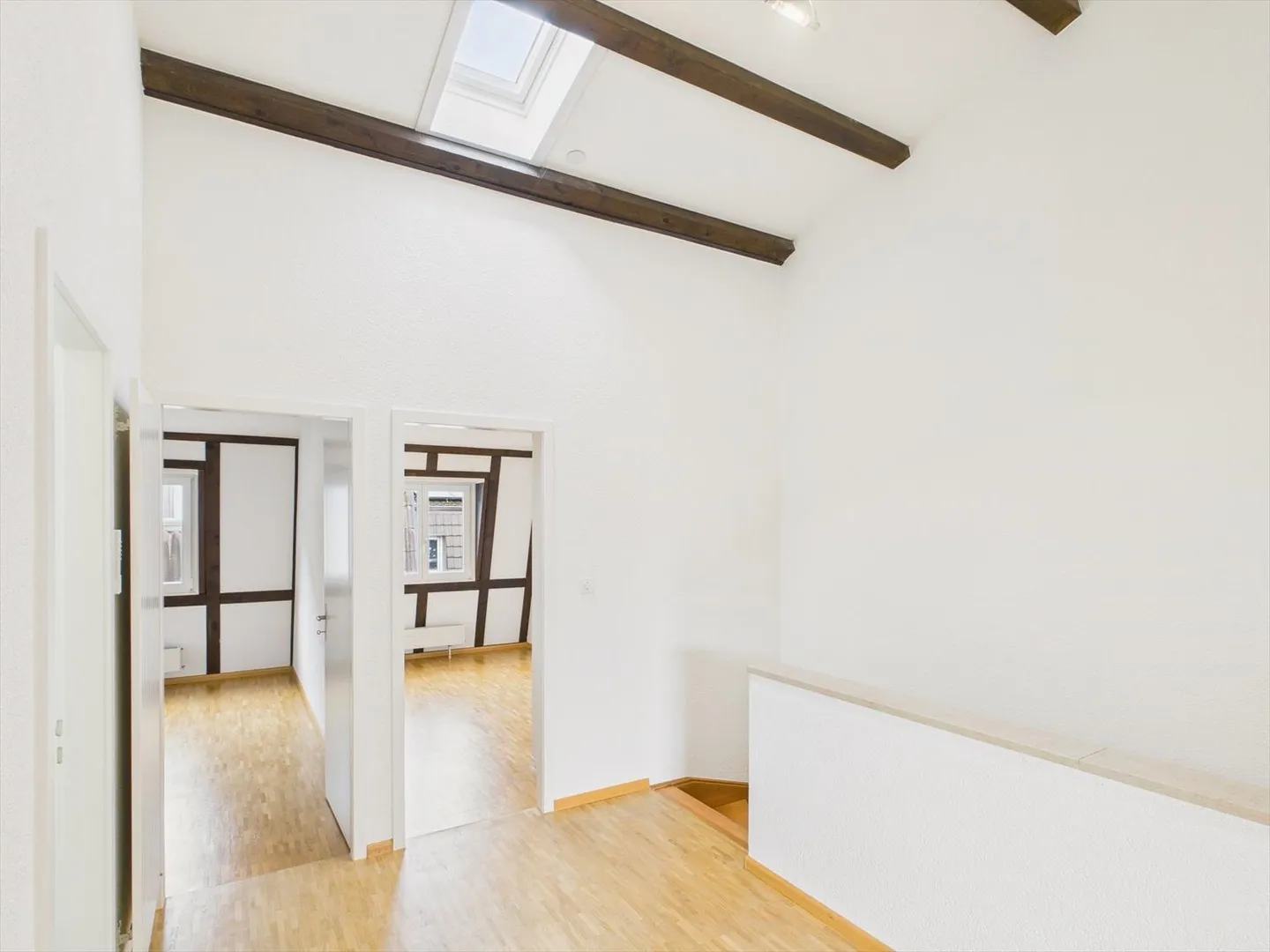 Charming and spacious corner terraced family house in a sought-after location in Allschwil - Photo 11 of 13