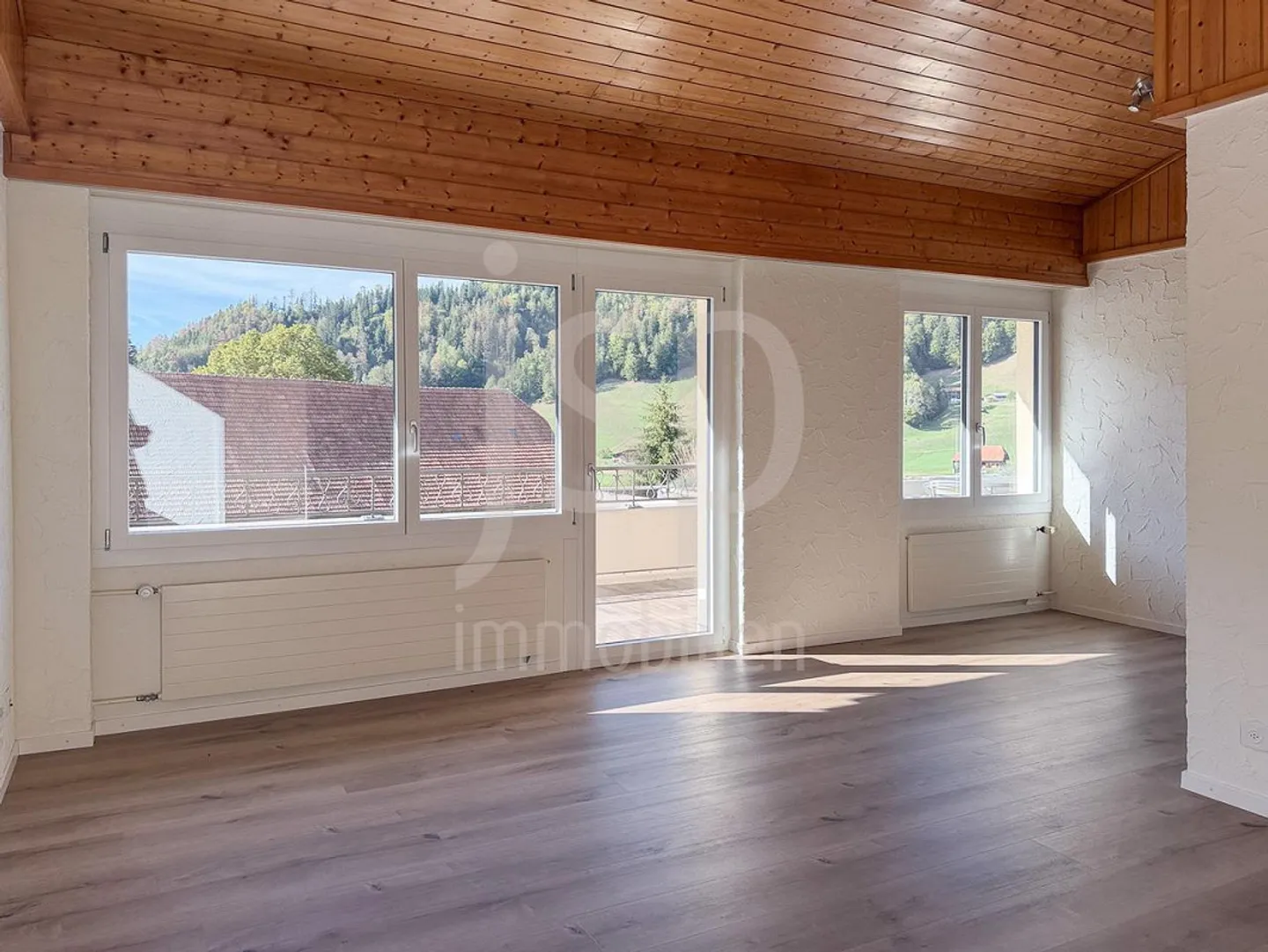 Charmante Wohnung in Rüti - Foto 2 von 11