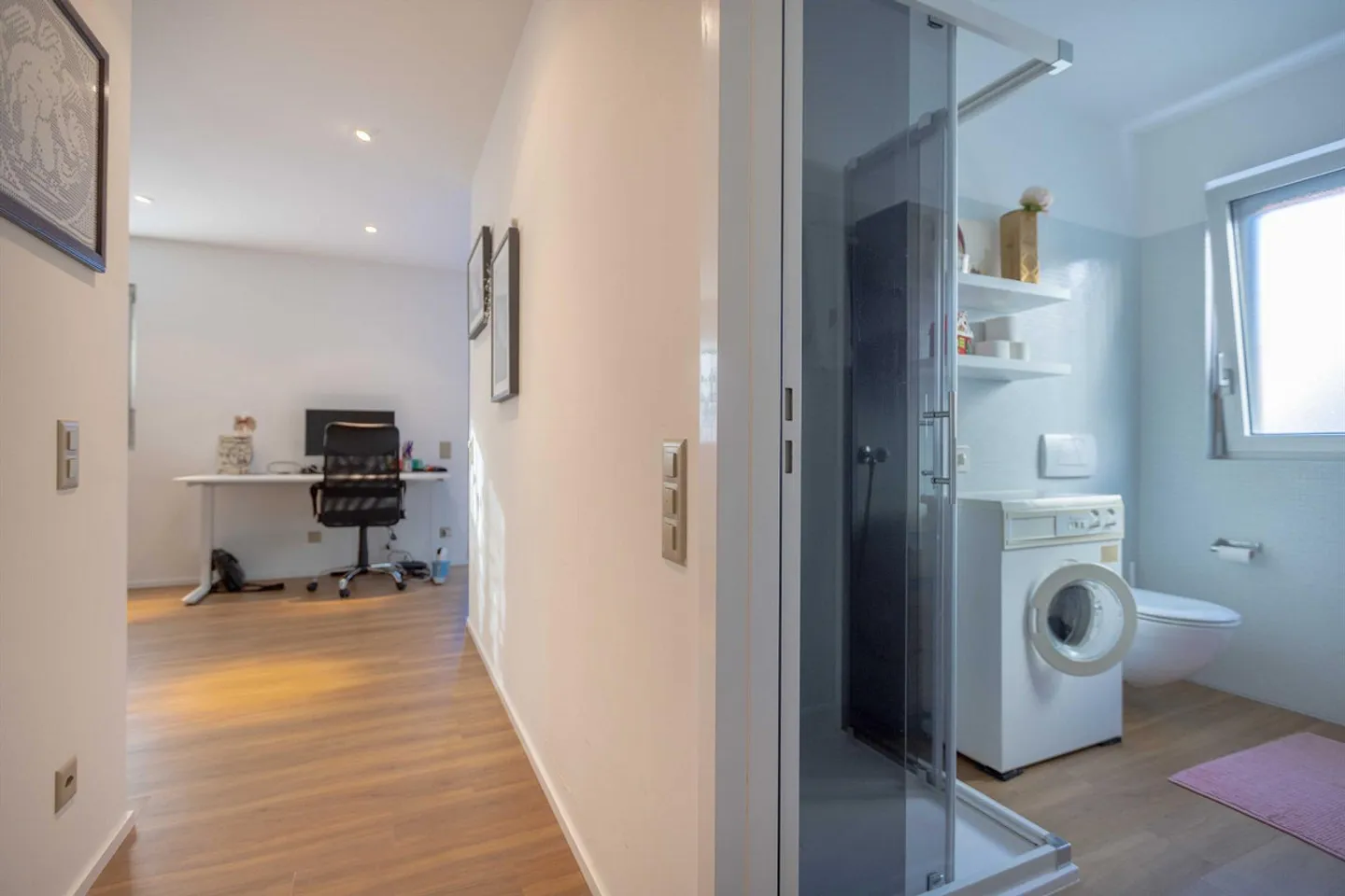 Stupendes und modernes 2.5-Zimmer-Wohnung mit privatem Garten in Massagno - Foto 5 von 9