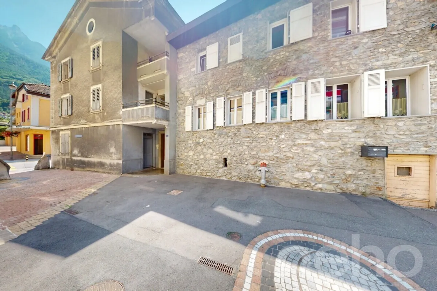 Edificio residenziale in affitto - Foto 1 di 12