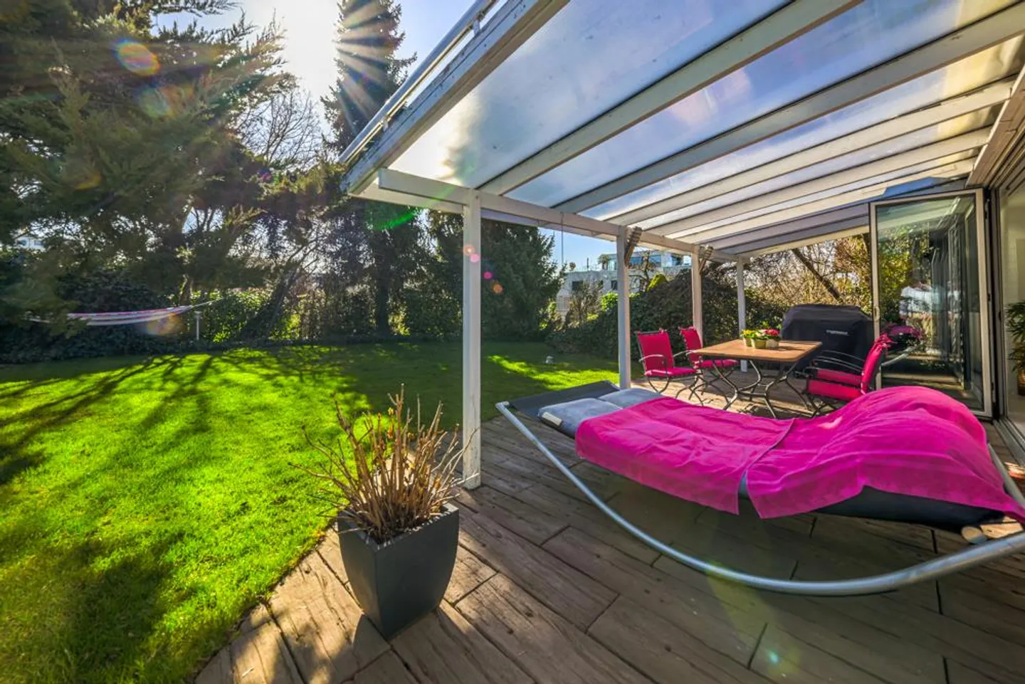 Elegante casa di 5½ stanze con giardino e area benessere - Foto 15 di 19