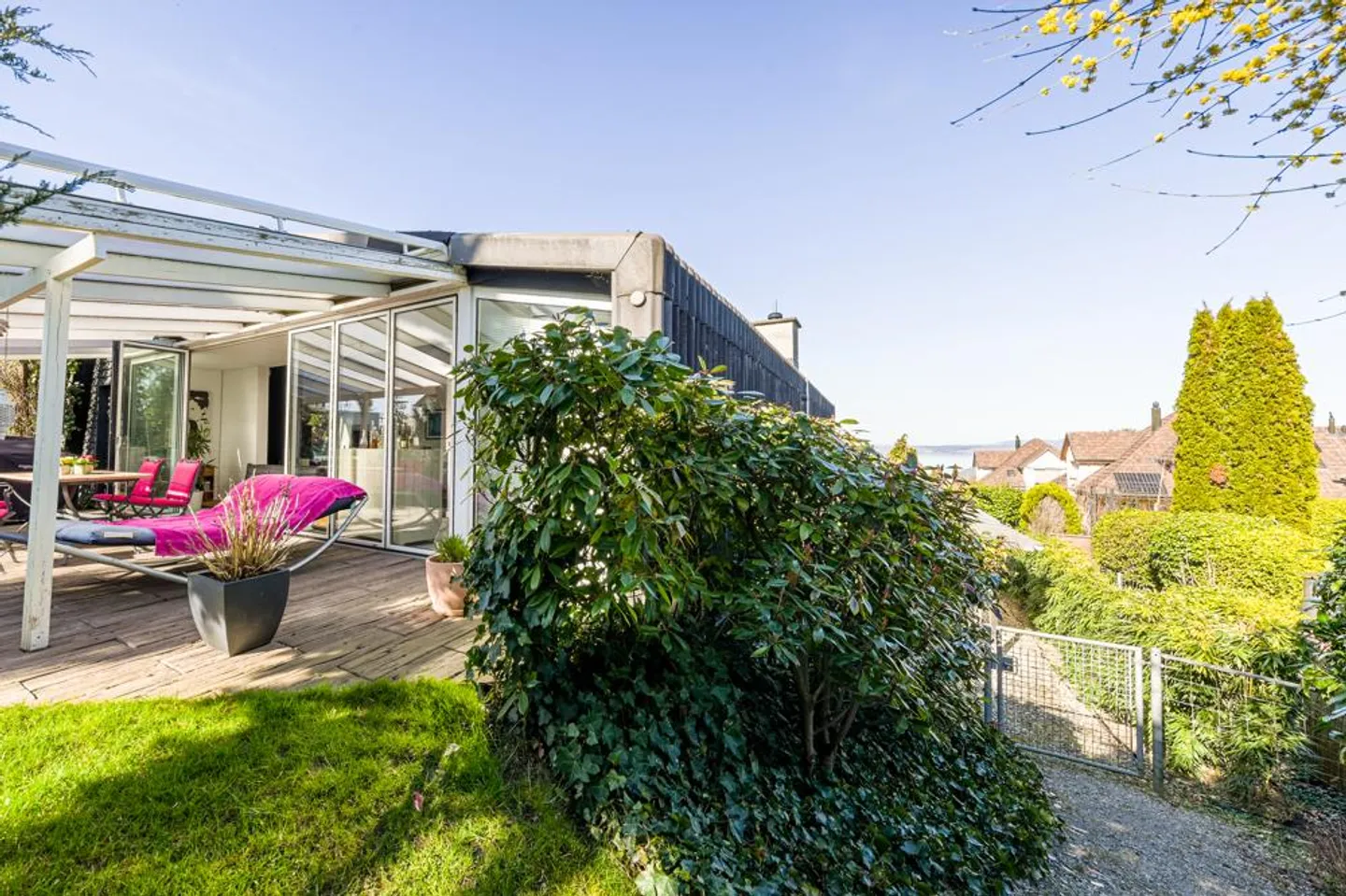 Elegante casa di 5½ stanze con giardino e area benessere - Foto 16 di 19