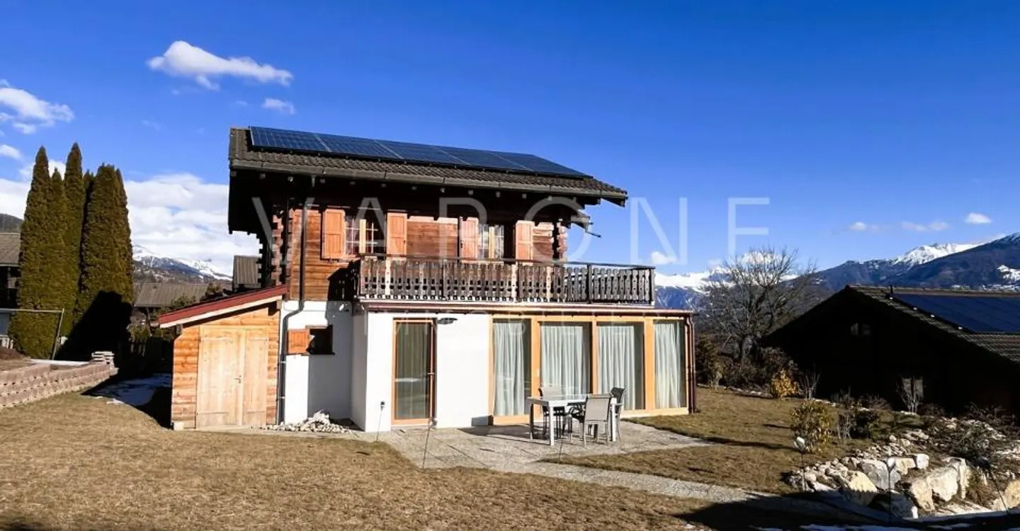 Chalet Charmant avec Vue Panoramique - Photo 3 sur 13