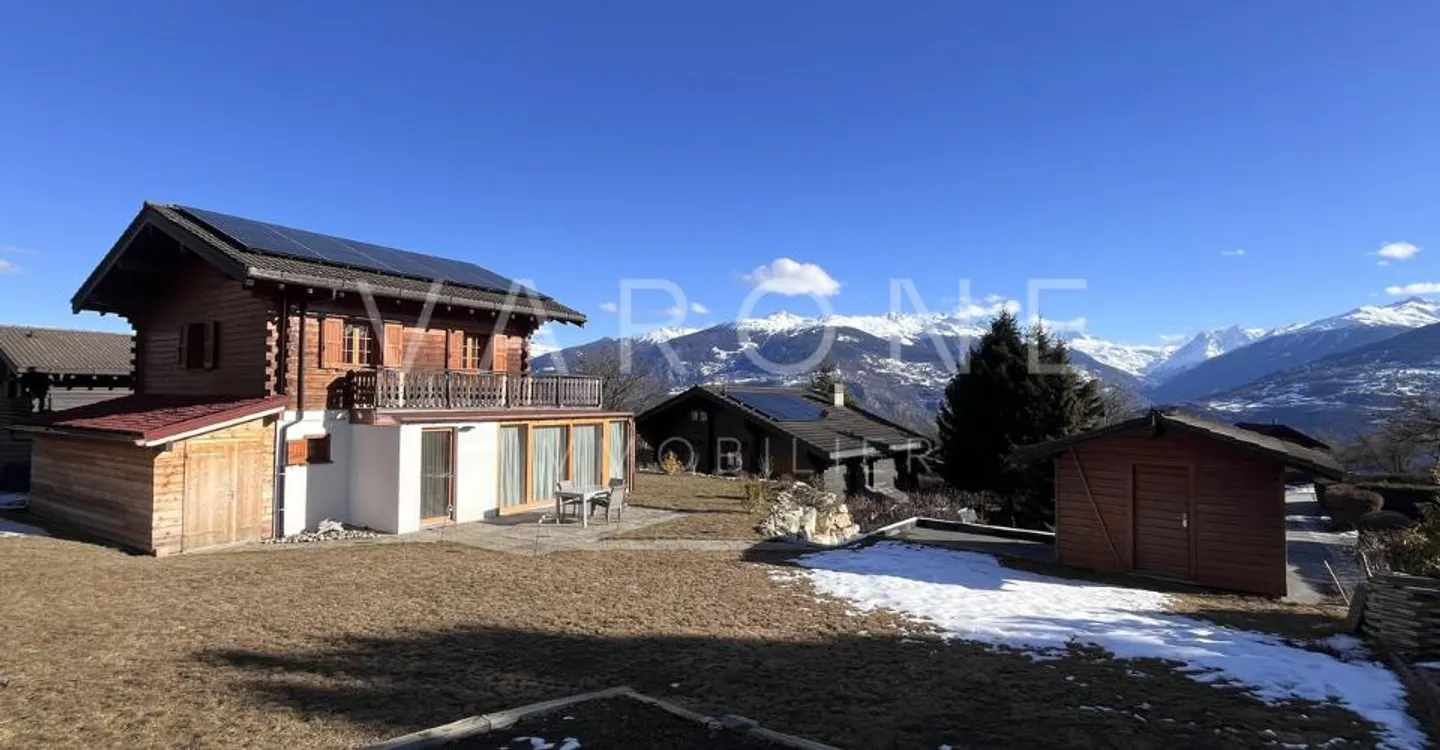 Chalet Charmant avec Vue Panoramique - Photo 4 sur 13