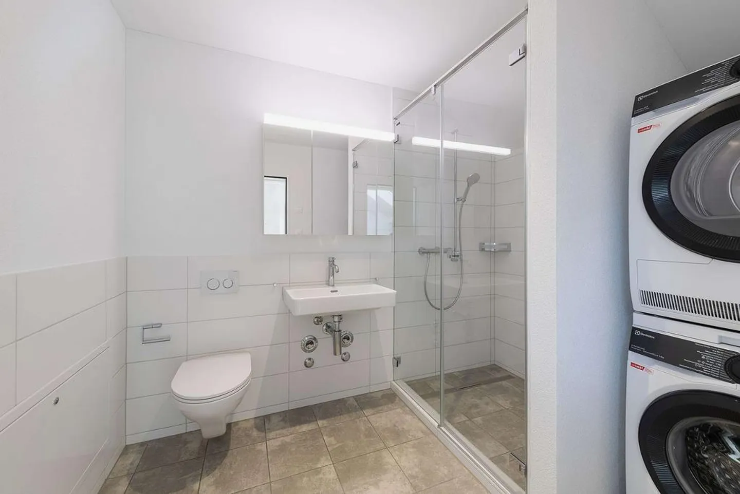 Appartement sous les combles de 2,5 pièces à Bassersdorf - Photo 4 sur 4