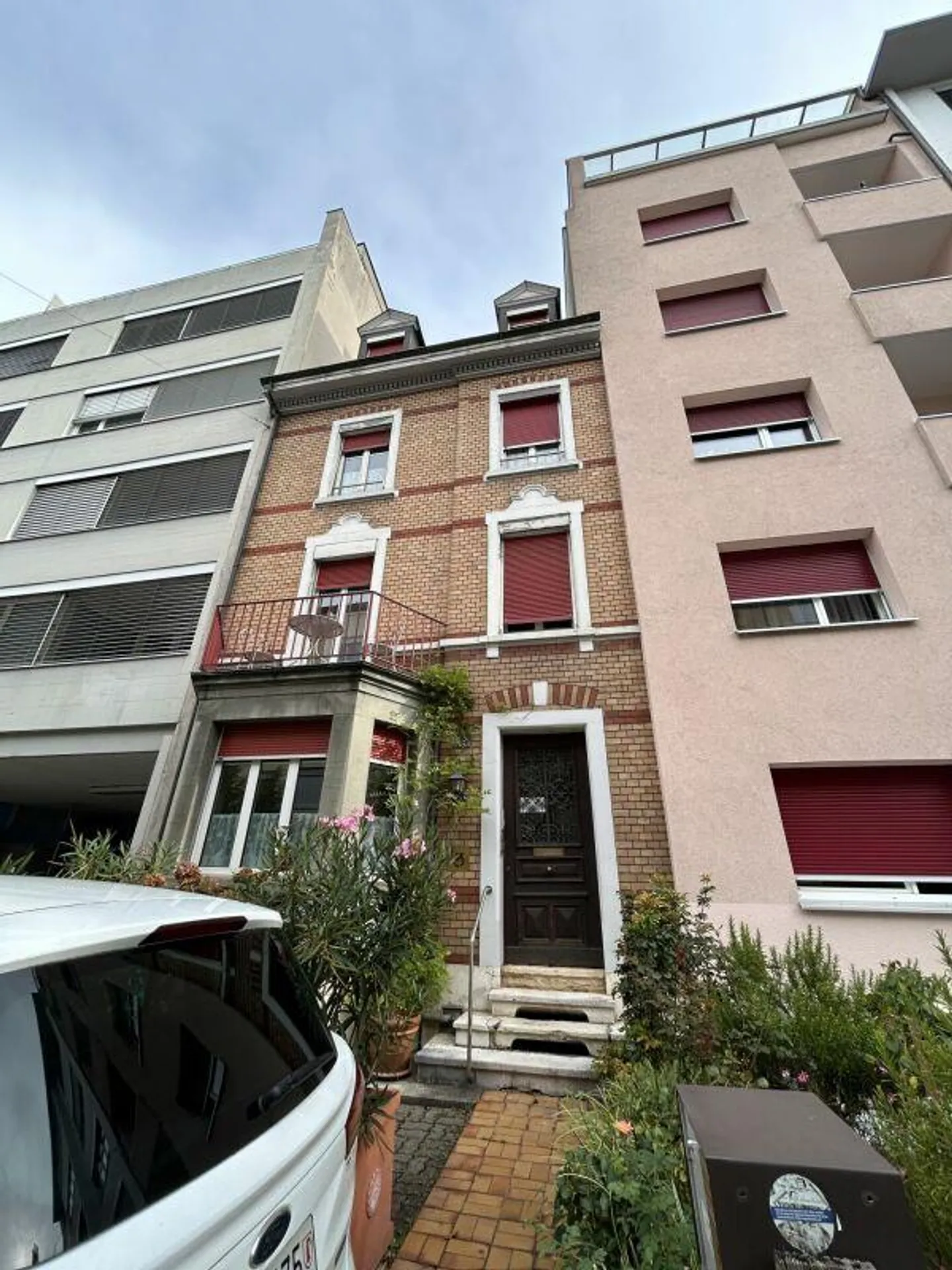 Charming Brick House with B&B Use in the Heart of Basel - Gundeli - Photo 1 of 9