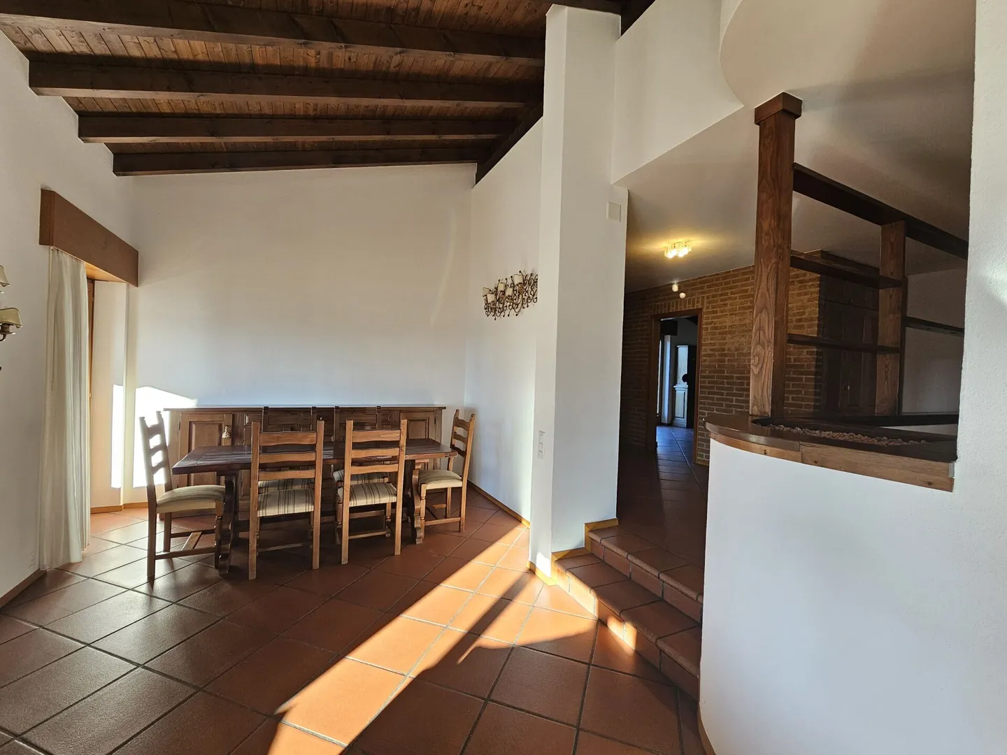 Einfamilienhaus mit atemberaubendem Blick - Foto 9 von 14