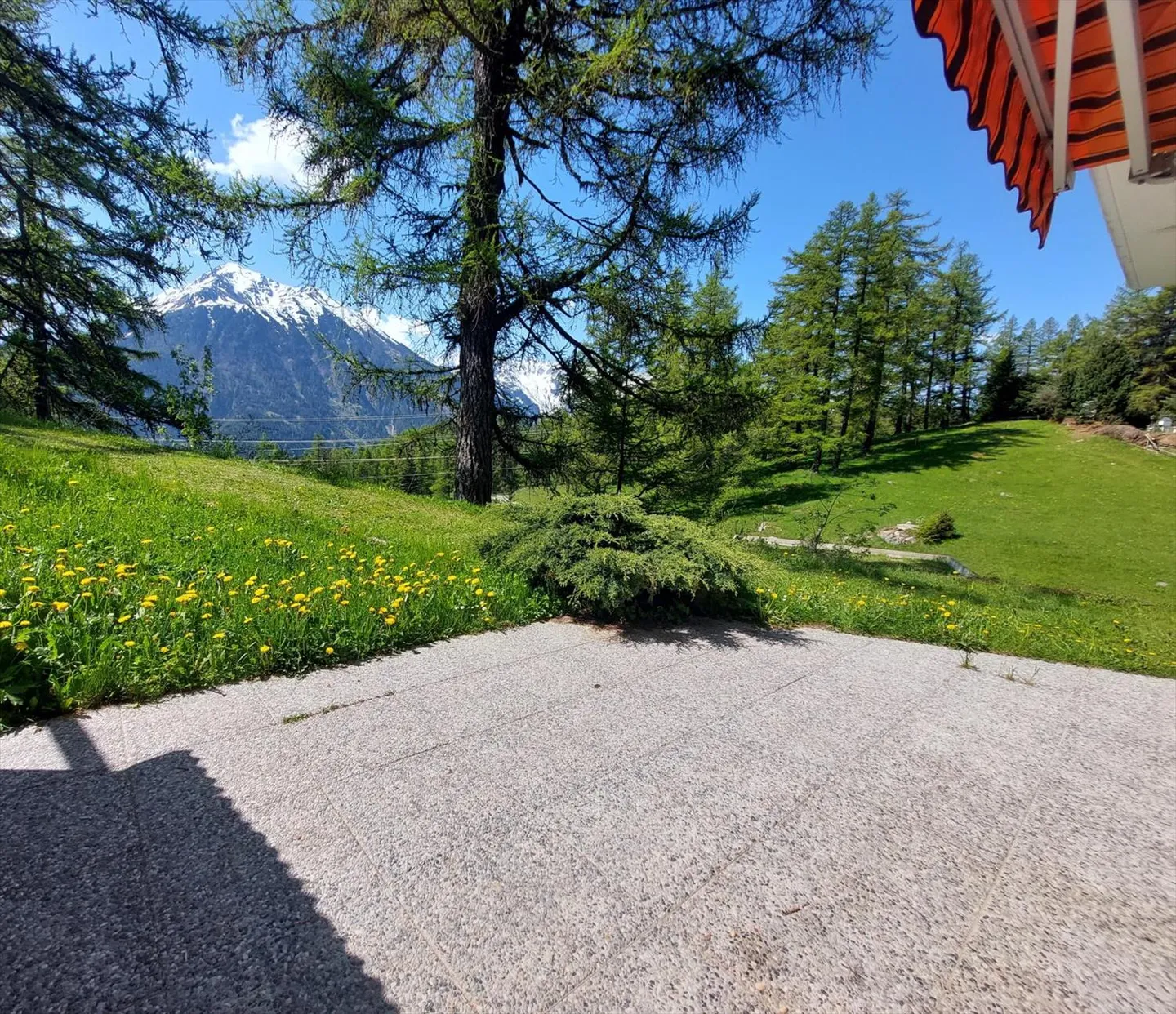 Appartement à louer - Photo 2 sur 13