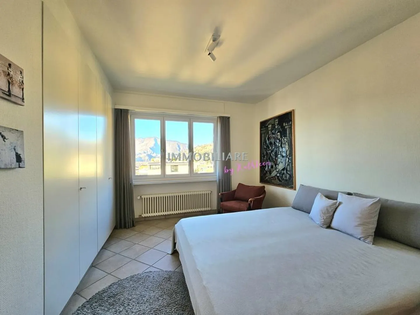 Appartamento mansardato con vista lago e camino in posizione centrale e tranquilla - Foto 13 di 22