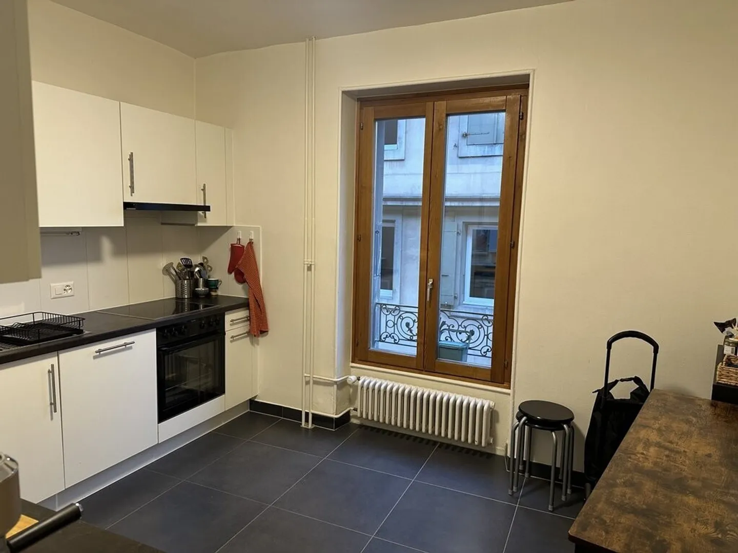 Appartement Charmant à Lausanne - Photo 3 sur 8