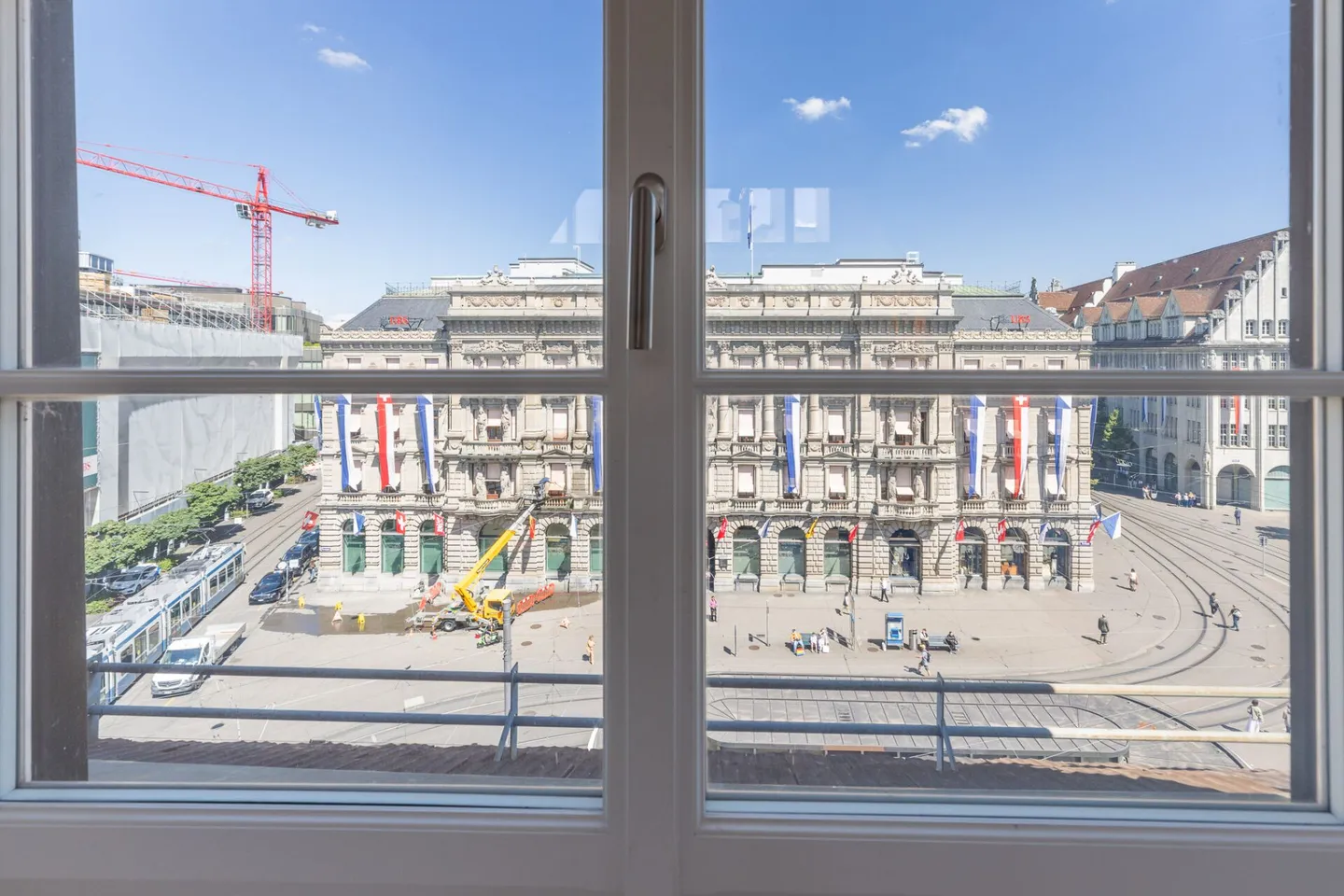 Bureaux exclusifs à Paradeplatz - Photo 2 sur 11