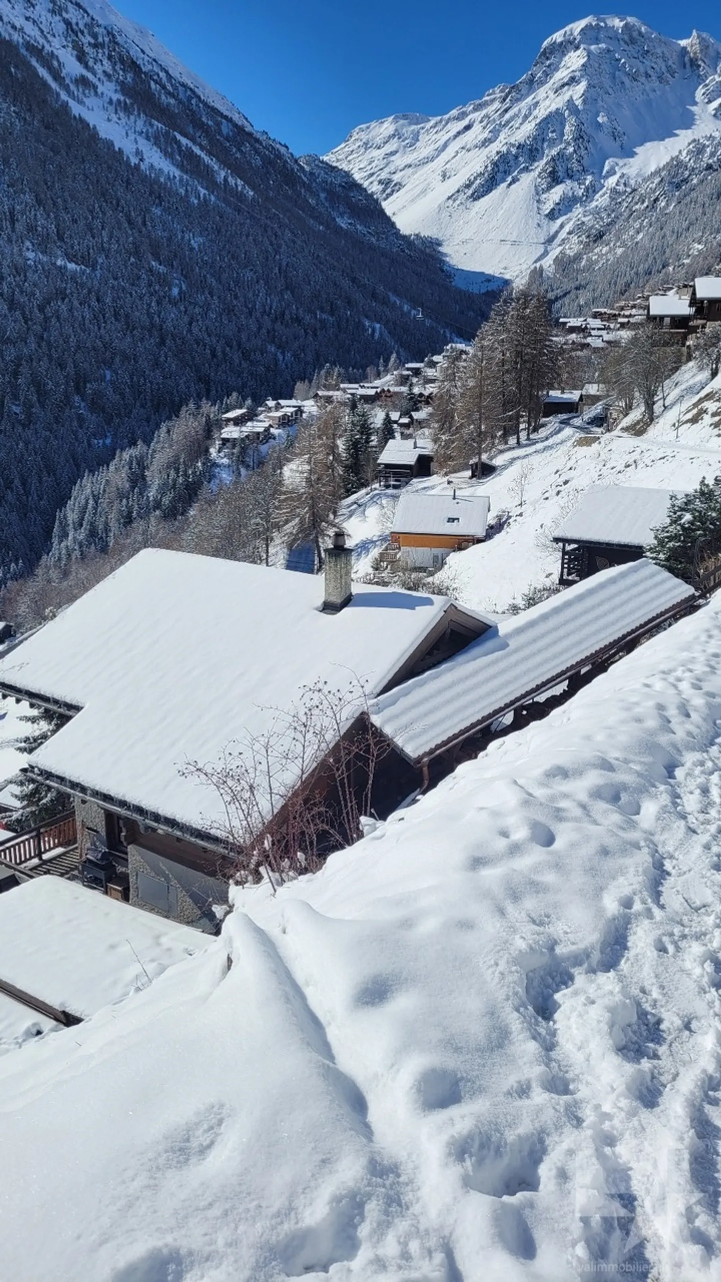 Magnifique chalet avec 2 places de parc extérieures - Photo 34 sur 35