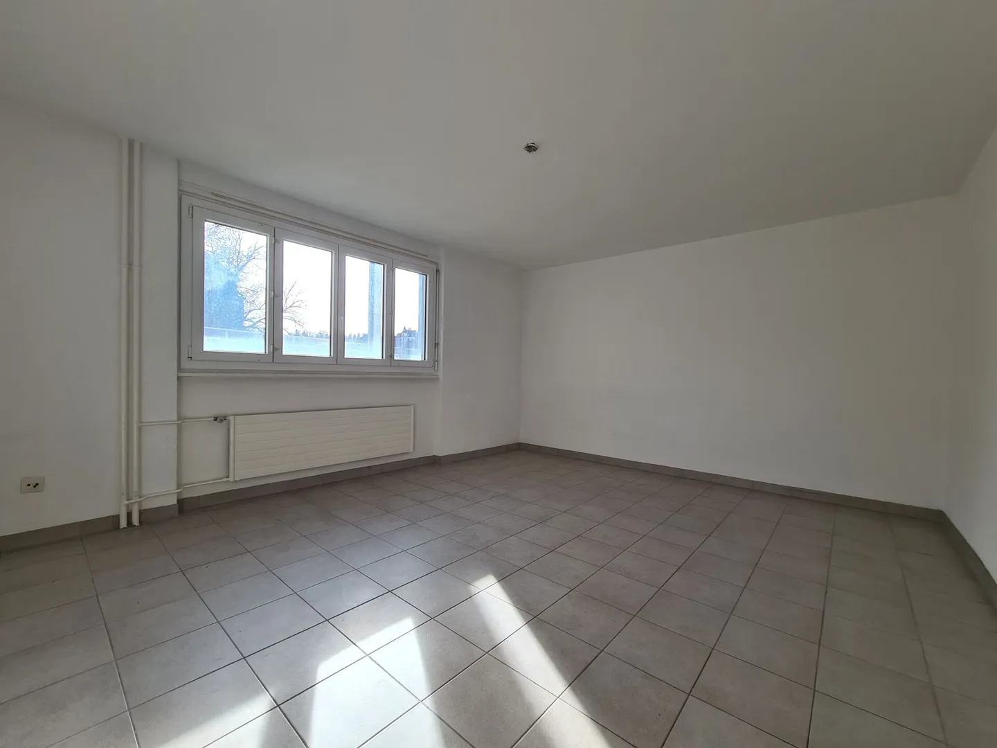 Studio im 4. Stock - Foto 2 von 5