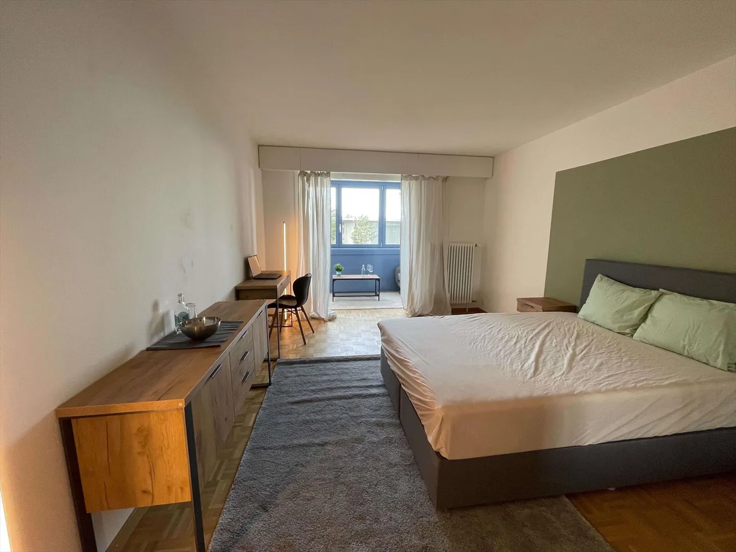 Room 1 piece - Photo 4 of 21