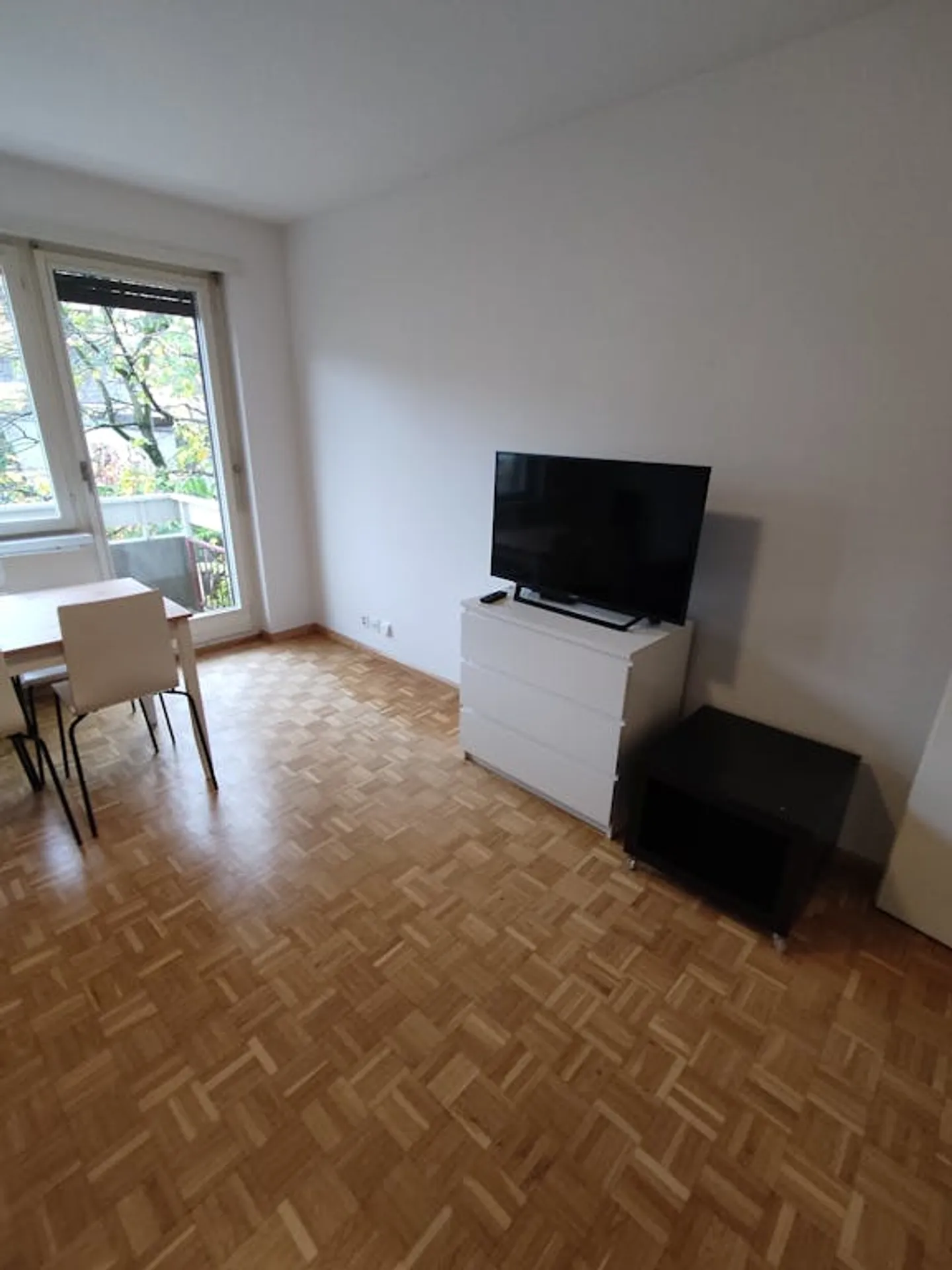 Wohnung mieten - Foto 3 von 8