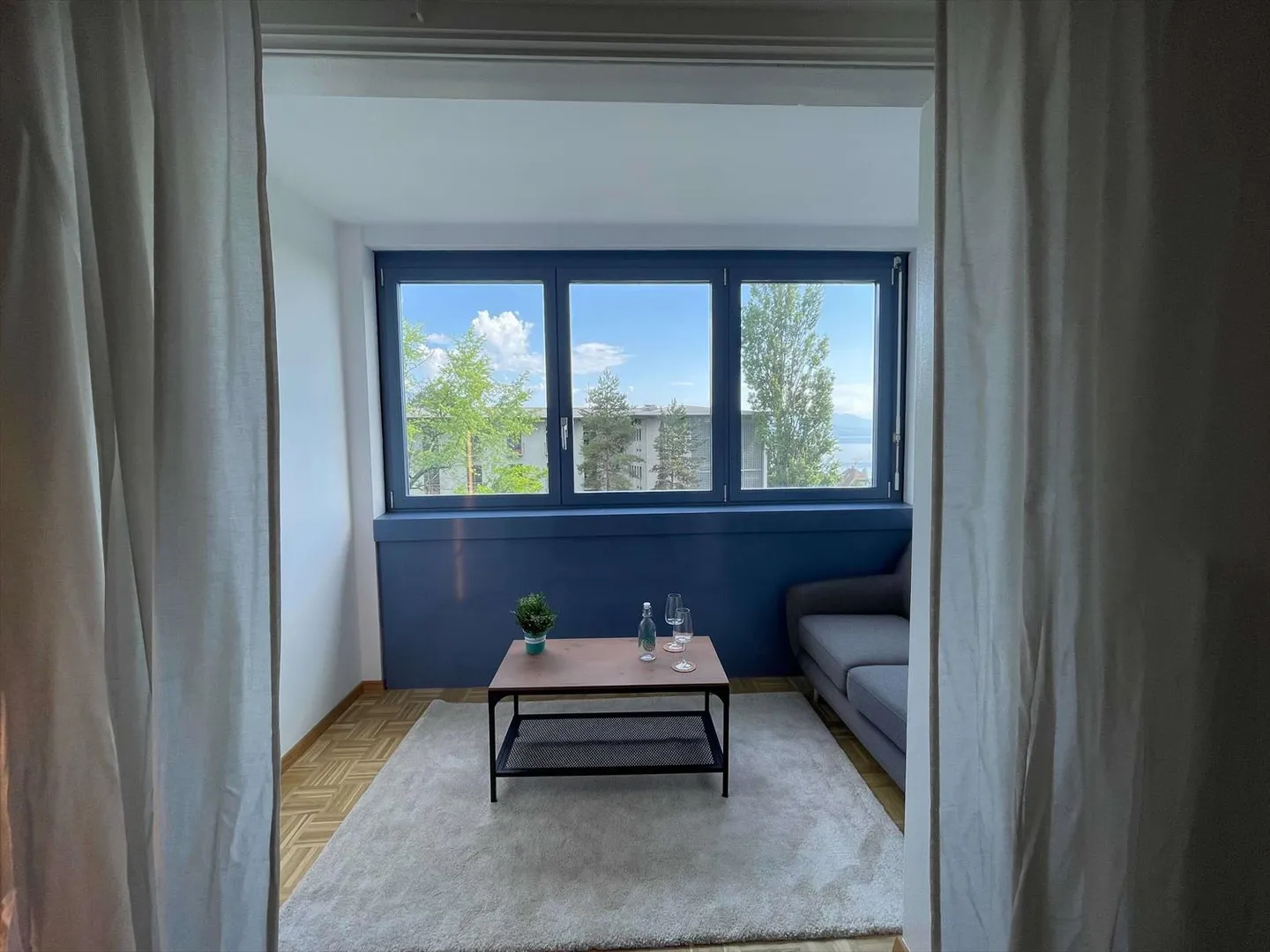 Room 1 piece - Photo 3 of 21