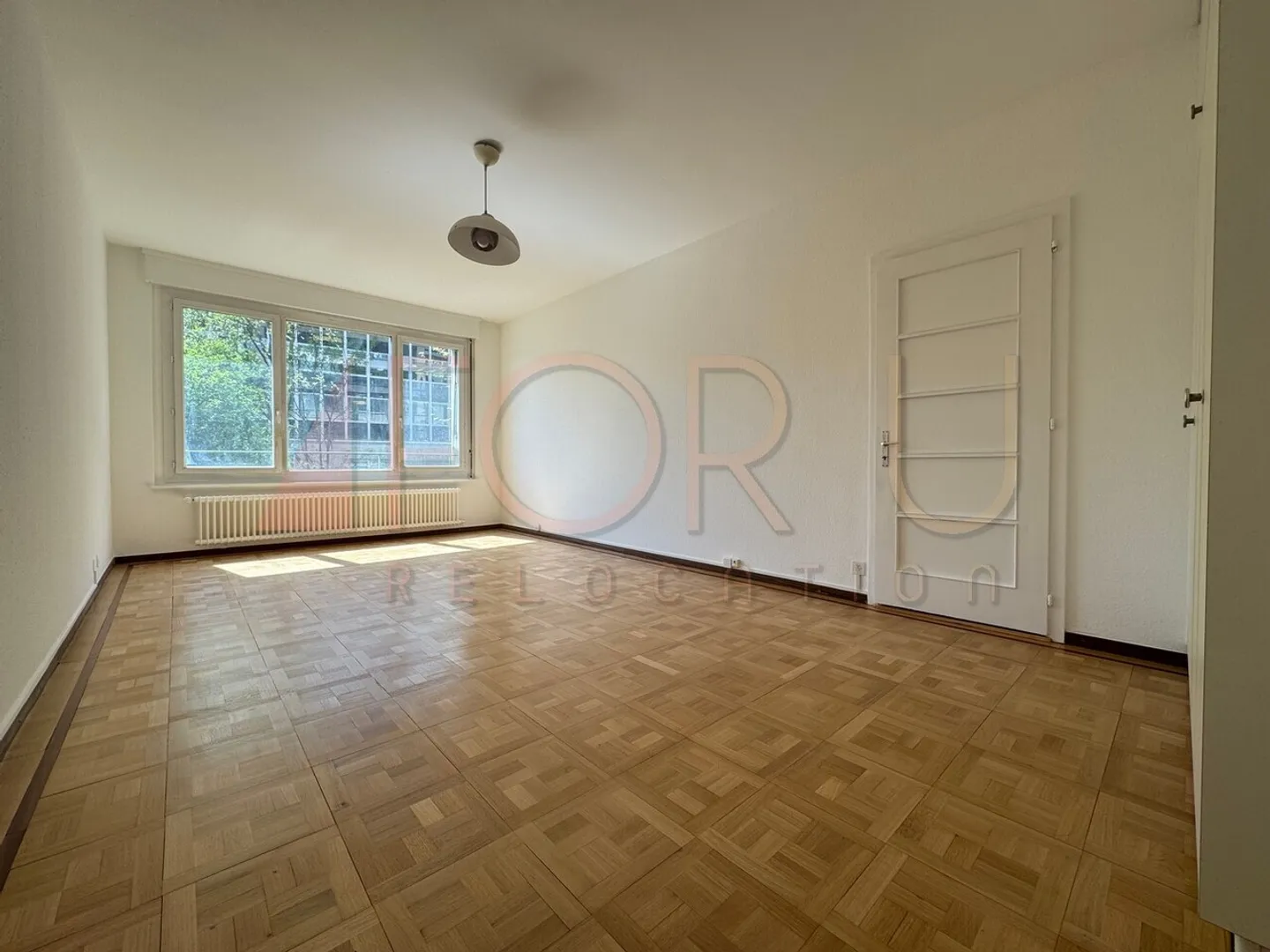 Charmant appartement 2 pièces - Photo 2 sur 8