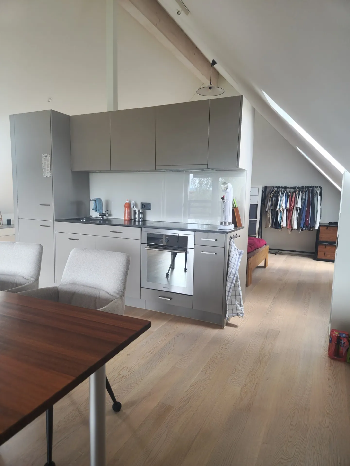 APPARTAMENTO DI 1½ LOCALI A SEUZACH (ZH), ARREDATO, TEMPORANEO - Foto 3 di 10