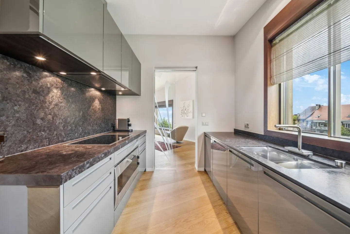 Penthouse with spectacular view and tranquility - Photo 5 of 13