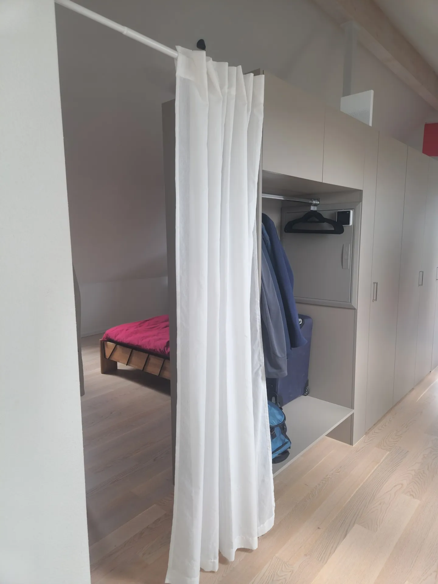 APPARTAMENTO DI 1½ LOCALI A SEUZACH (ZH), ARREDATO, TEMPORANEO - Foto 6 di 10