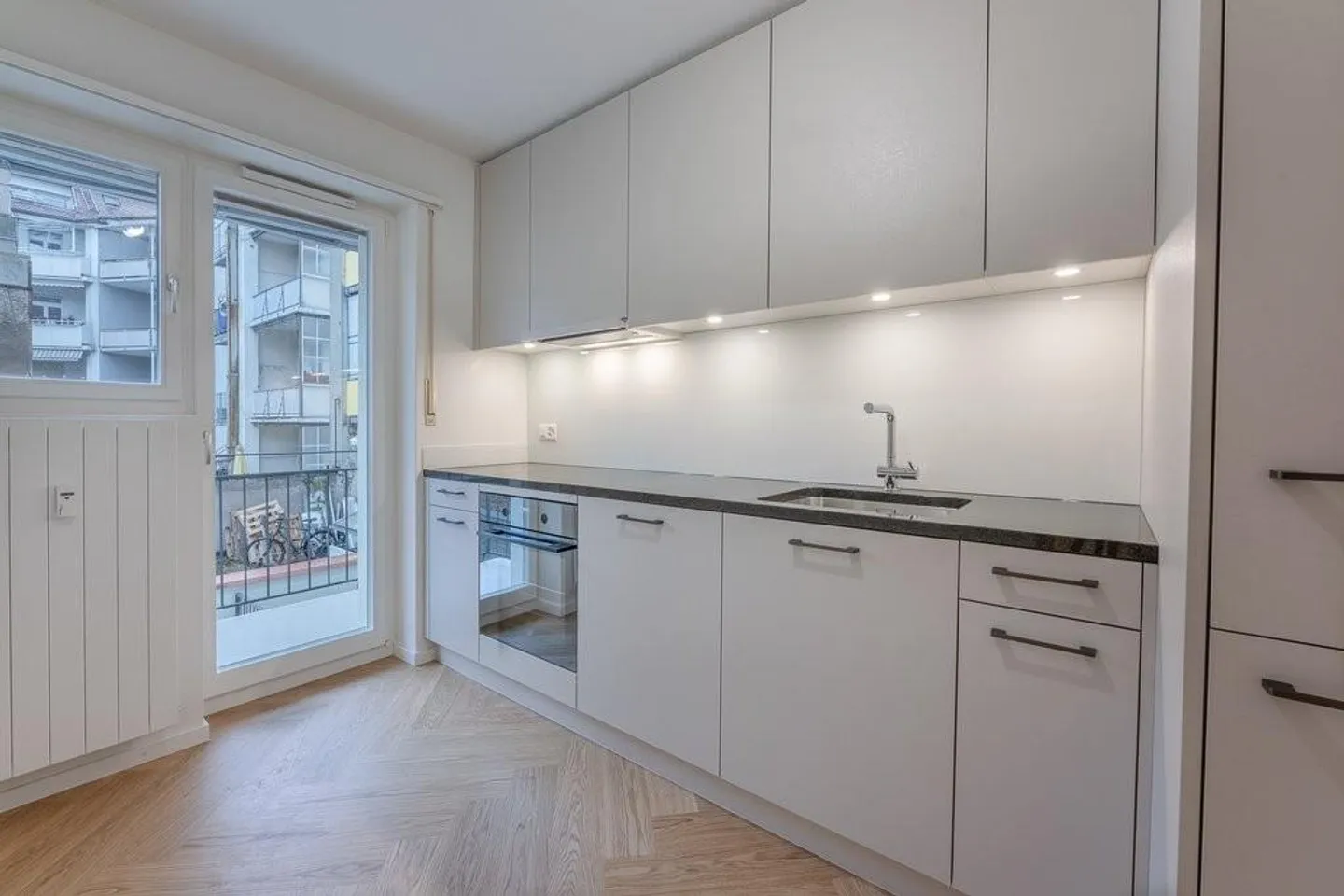 Modern living in lively Kleinbasel - Photo 4 of 4