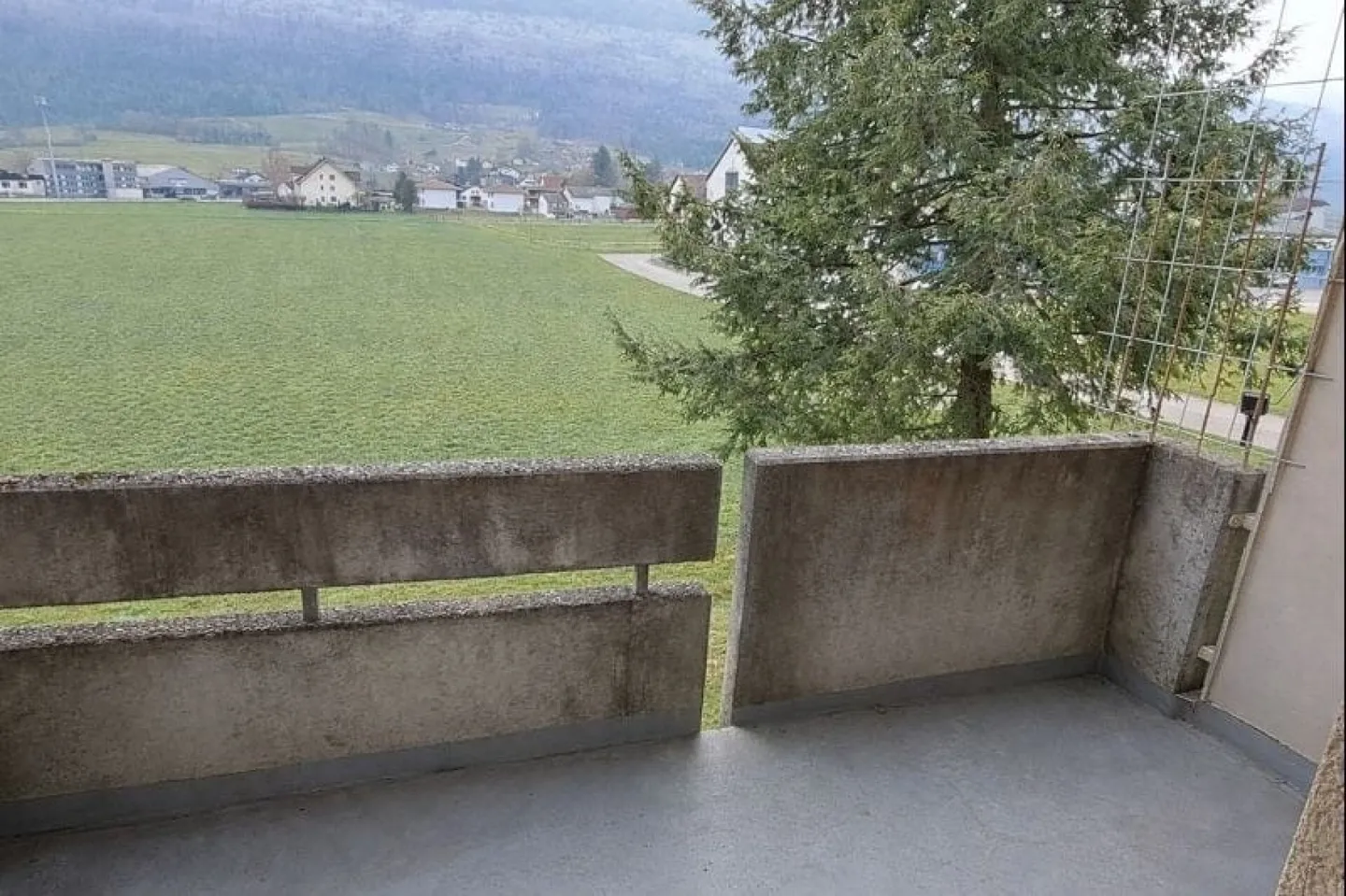 Charming 3.5-room apartment - Photo 8 of 8