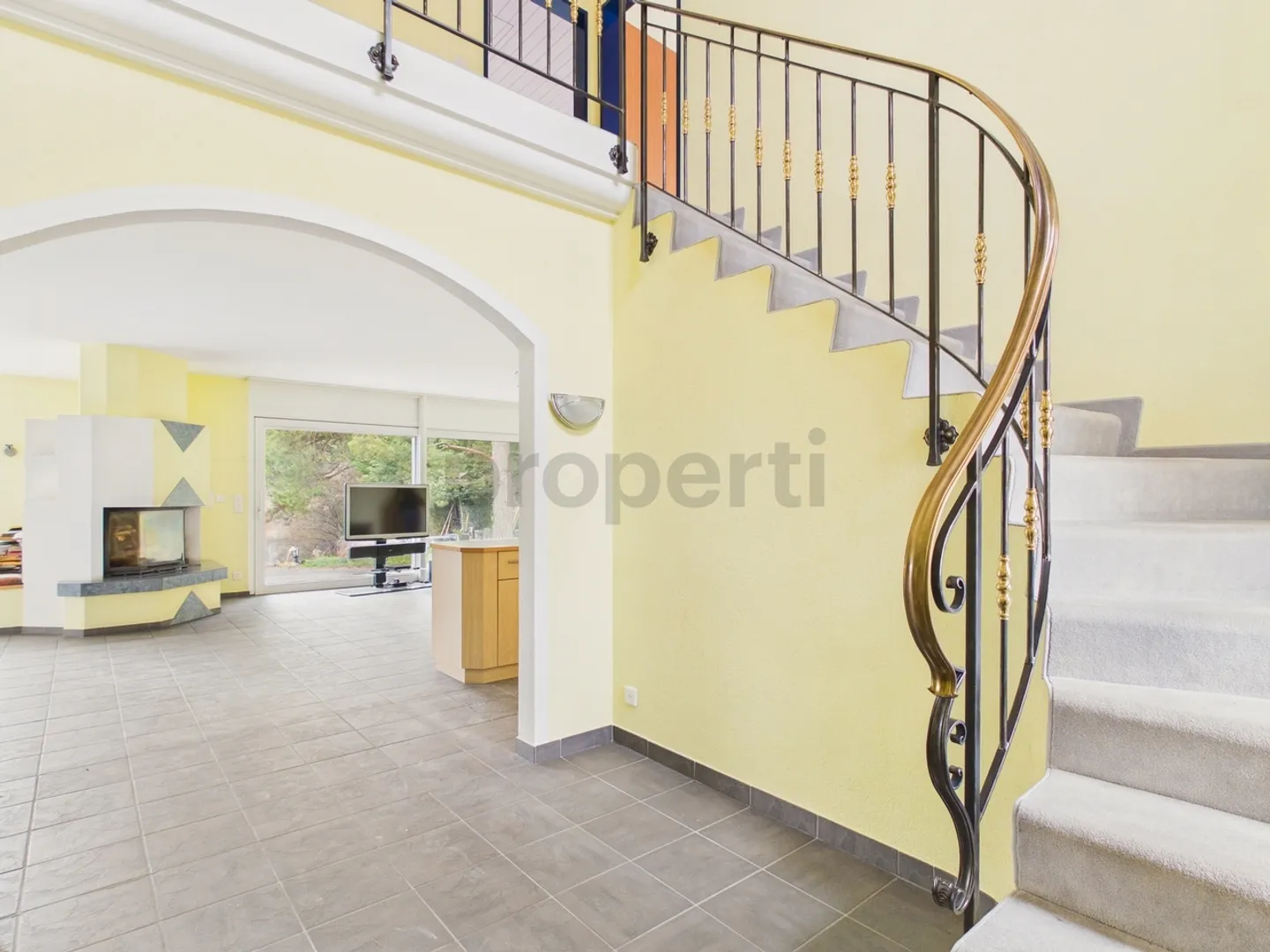 Modern 6.5-Room Single-Family House with Balcony, Widnau - Photo 1 of 13