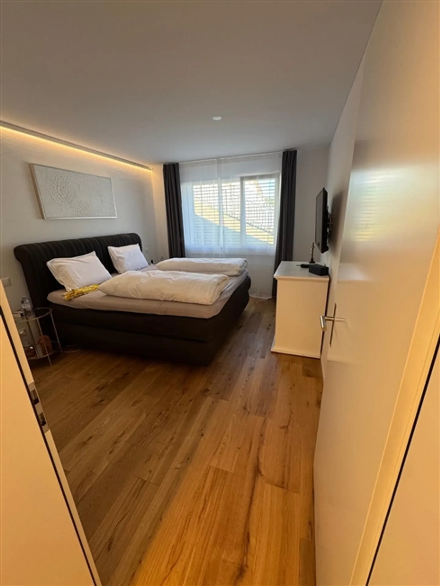 Like new and high-quality multi-family house - Photo 9 of 10