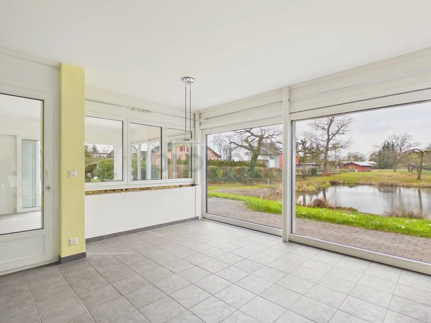 Modern 6.5-Room Single-Family House with Balcony, Widnau - Photo 4 of 13