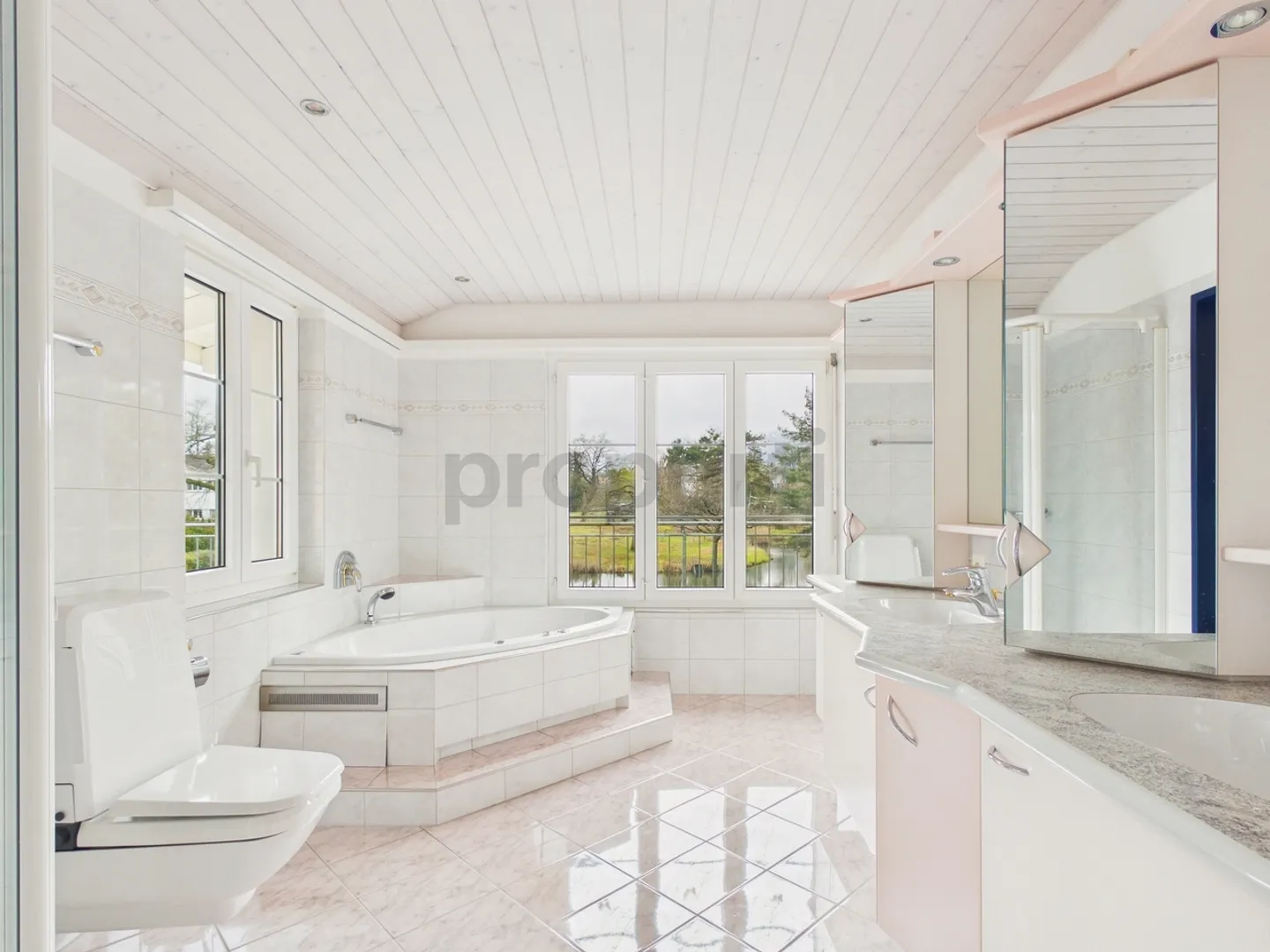 Modern 6.5-Room Single-Family House with Balcony, Widnau - Photo 10 of 13