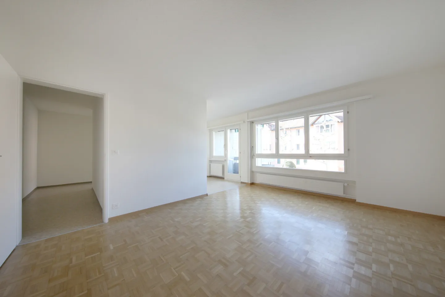 Attractive apartment in a central location in Lachen SZ - Photo 4 of 7