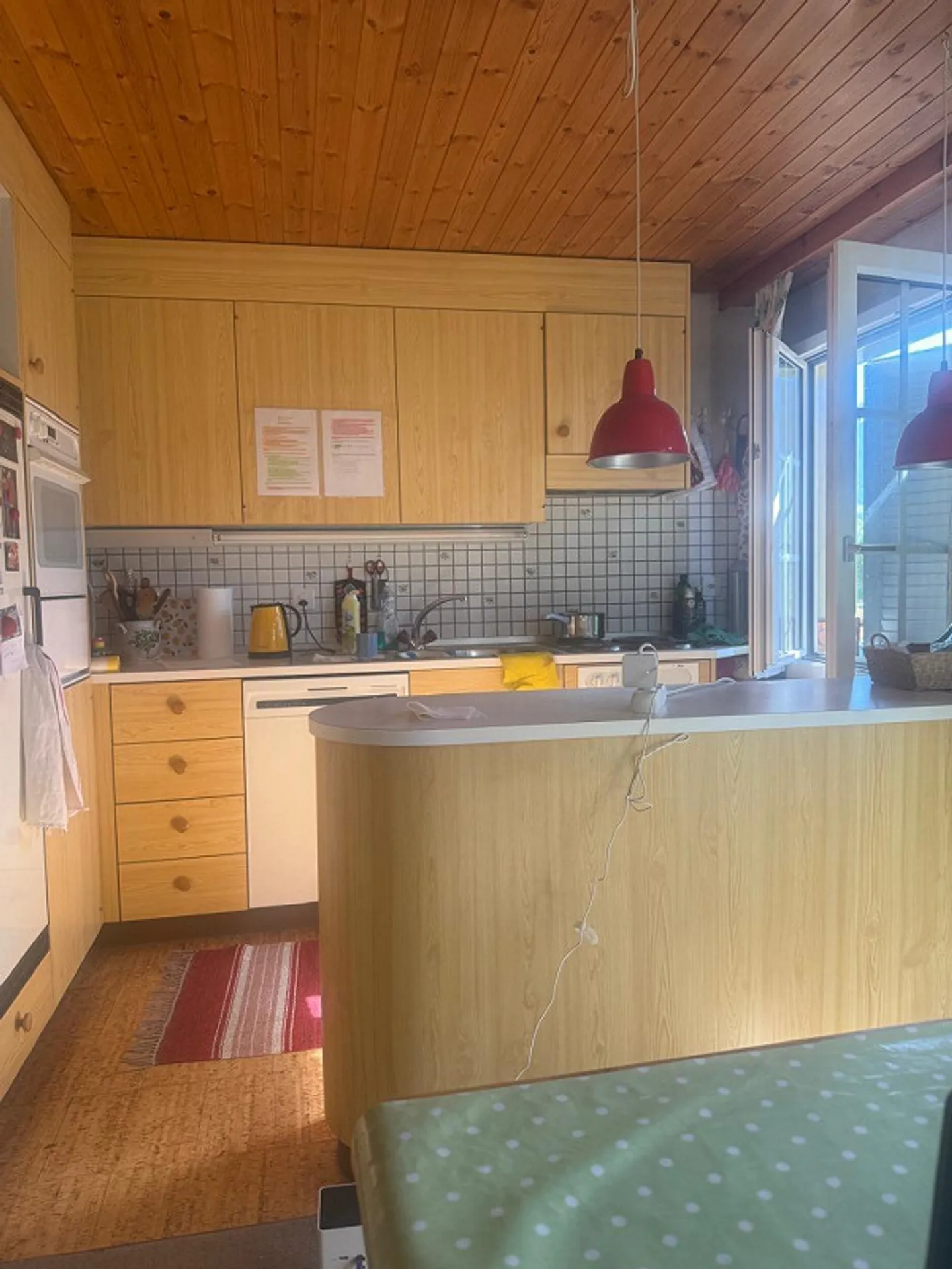 Cozy 3-Room Old Building Apartment in Thun - Furnished and Ready to Move In - Photo 8 of 15
