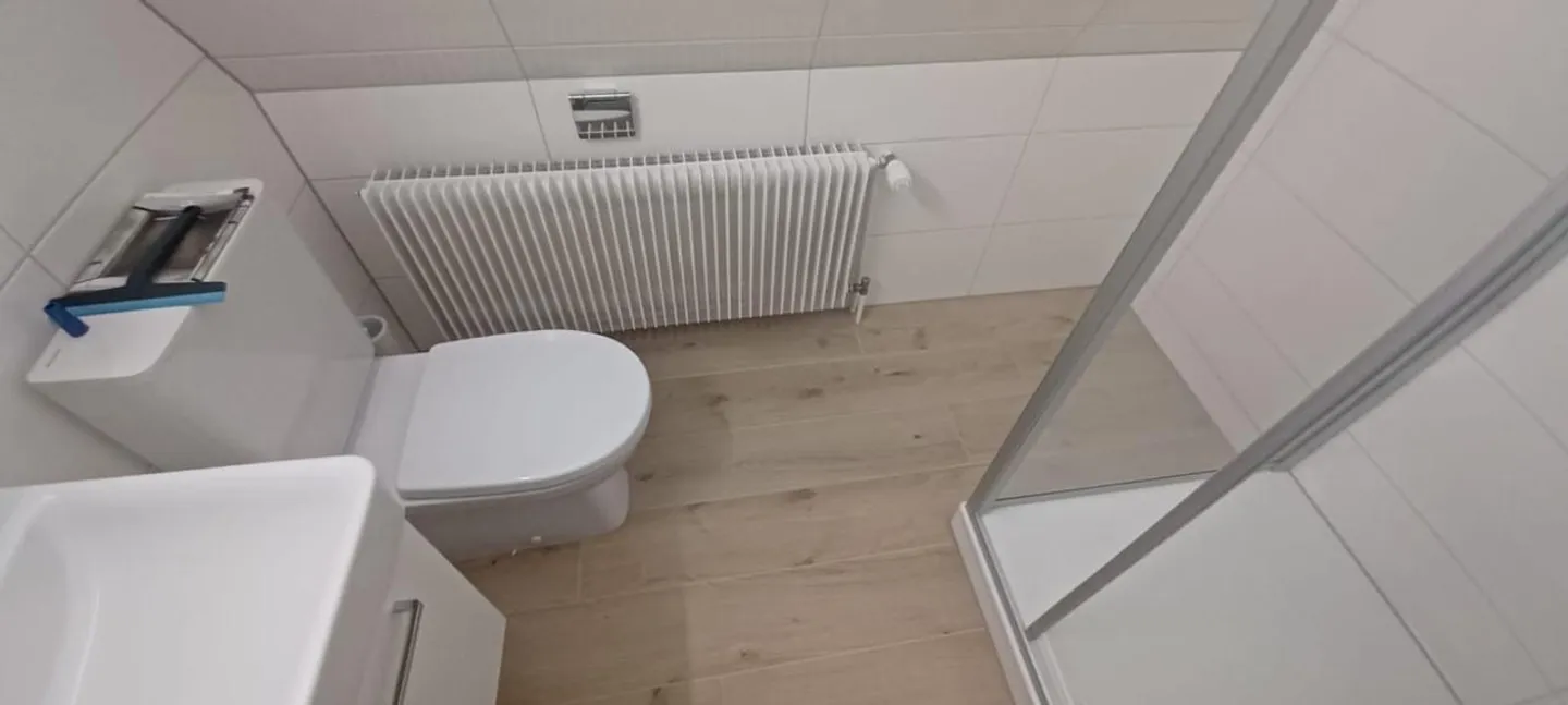 Cozy 3-Room Old Building Apartment in Thun - Furnished and Ready to Move In - Photo 14 of 15