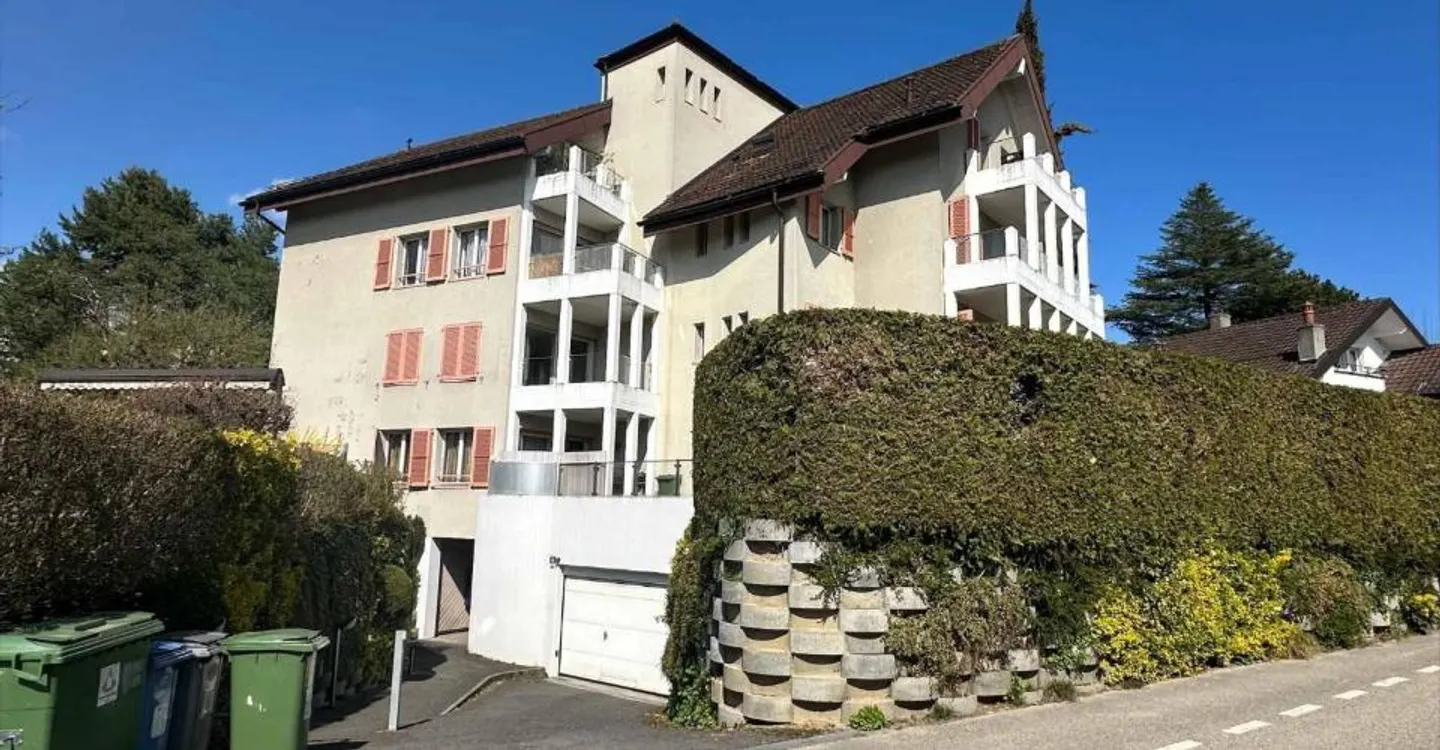 Spacious 4.5-room apartment in Renens-Village - Photo 1 of 1