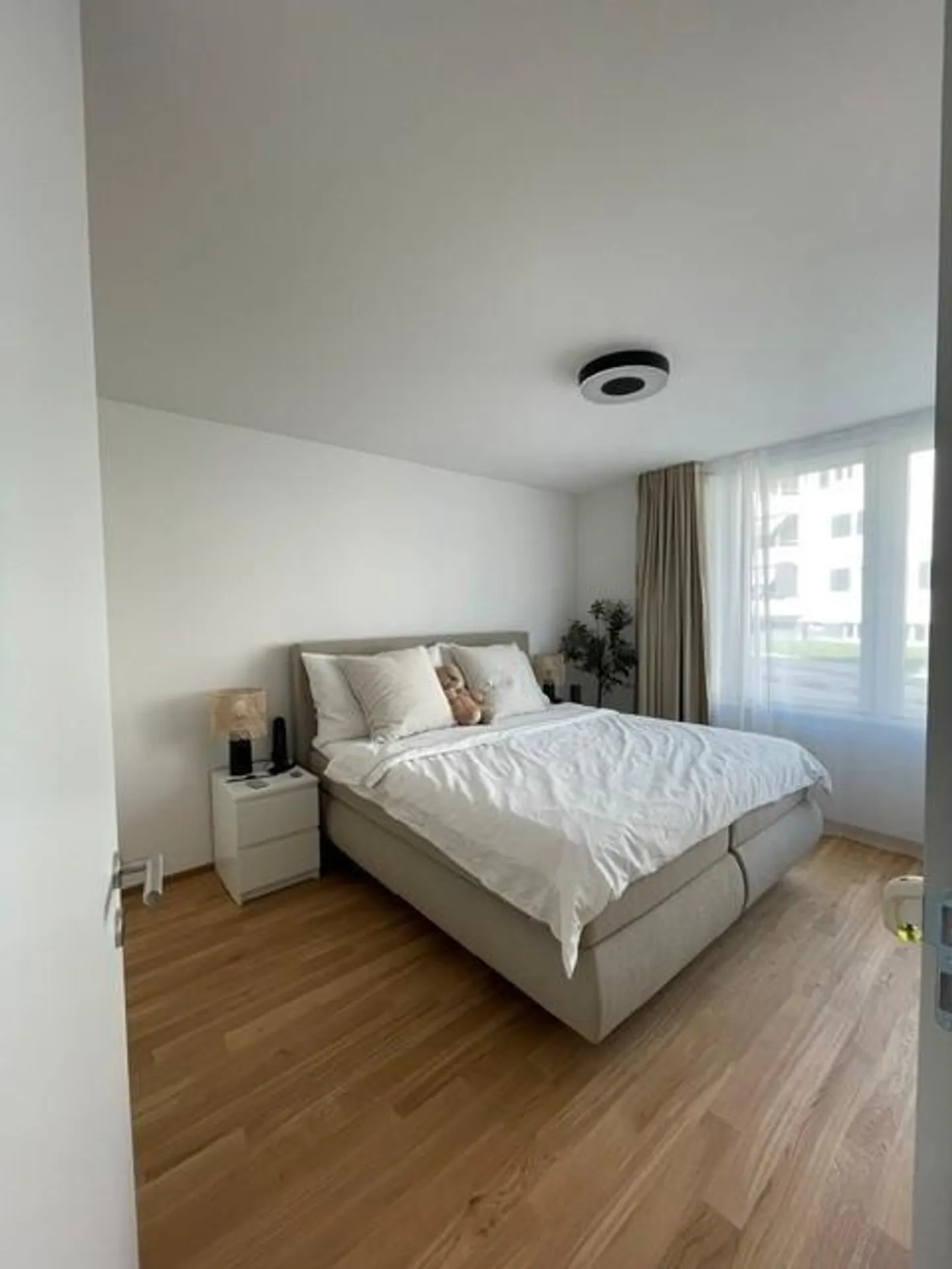 L'eleganza incontra la funzionalità: nuovo appartamento di 3,5 stanze a Bülach - Foto 7 di 11