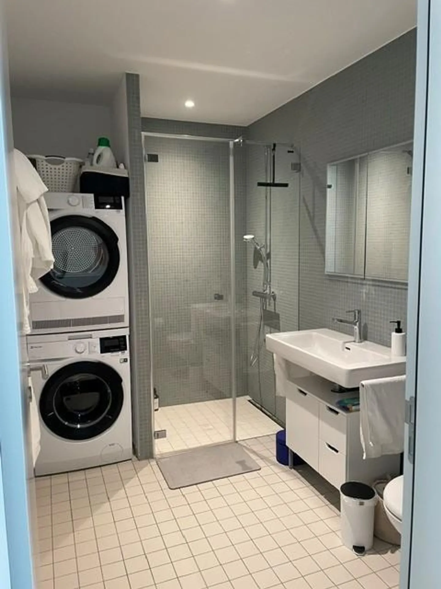 L'eleganza incontra la funzionalità: nuovo appartamento di 3,5 stanze a Bülach - Foto 10 di 11