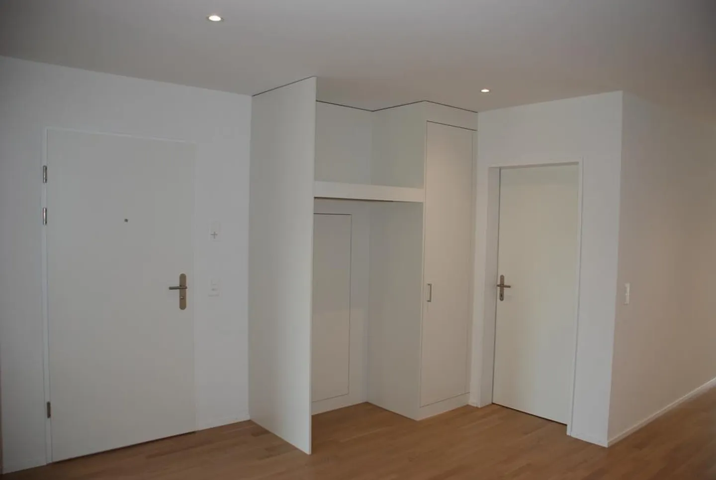 Appartamento tranquillo e luminoso vicino alla stazione - Foto 6 di 7