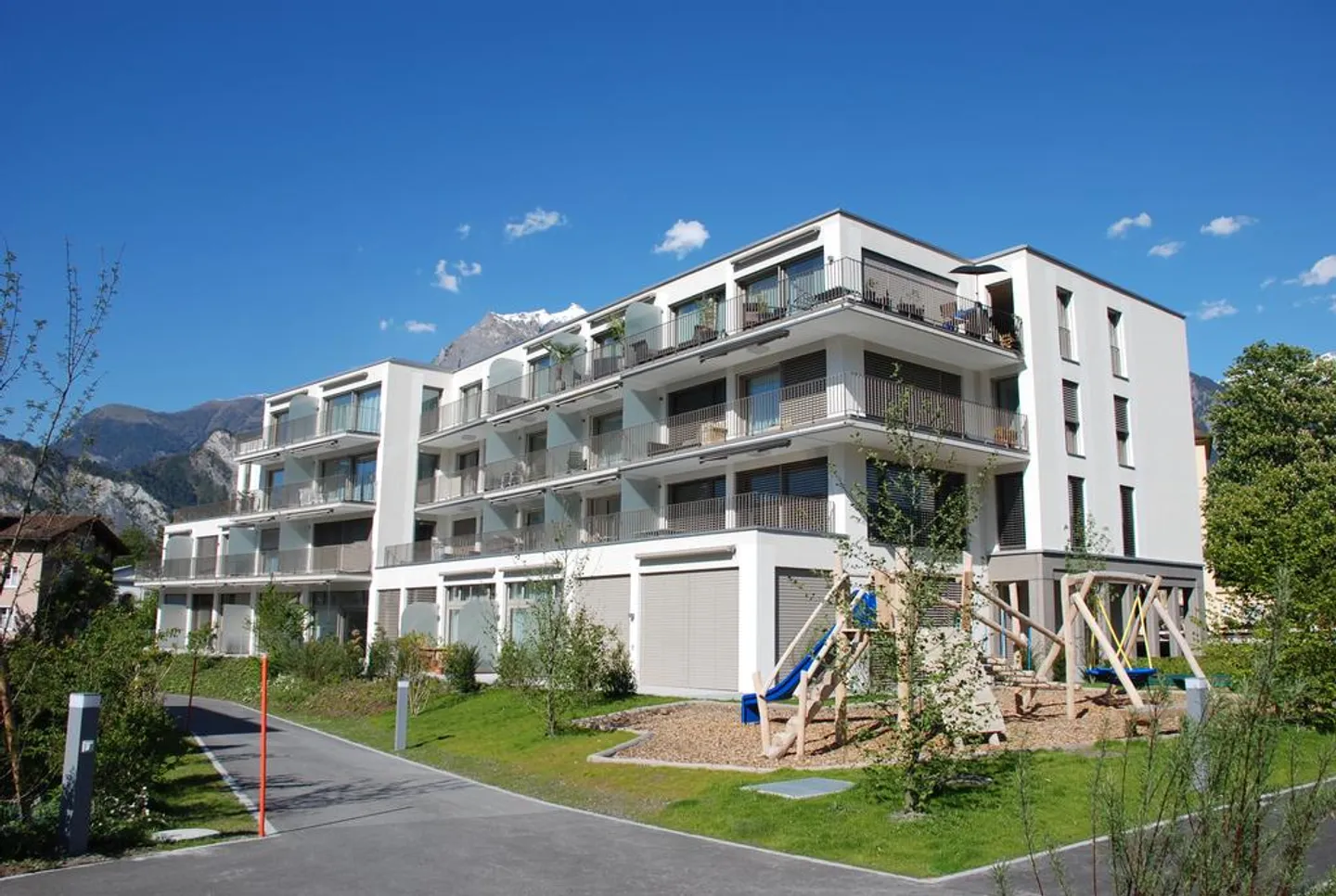 Appartamento tranquillo e luminoso vicino alla stazione - Foto 1 di 7