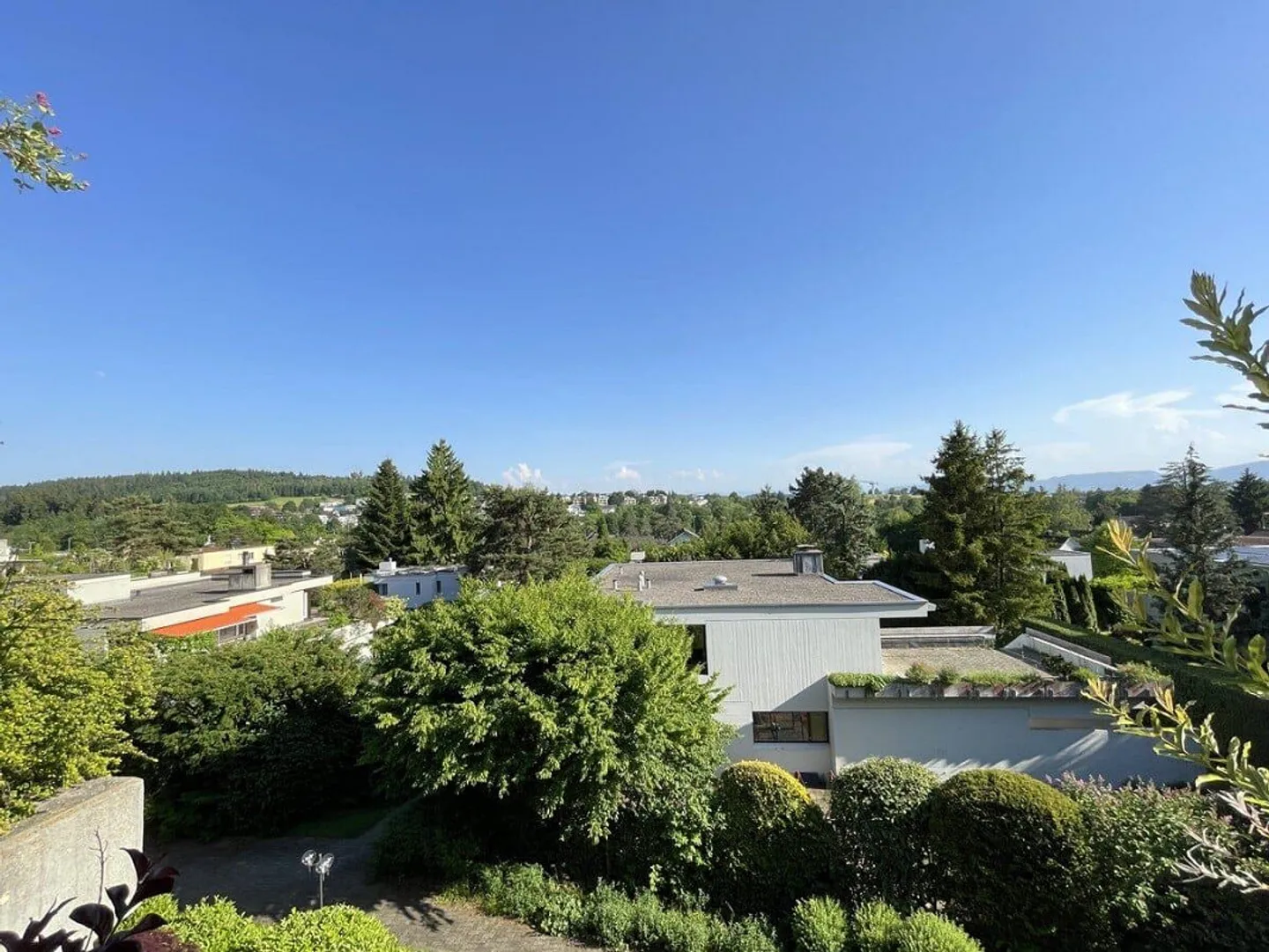 LOFT & POOL - Photo 8 of 12