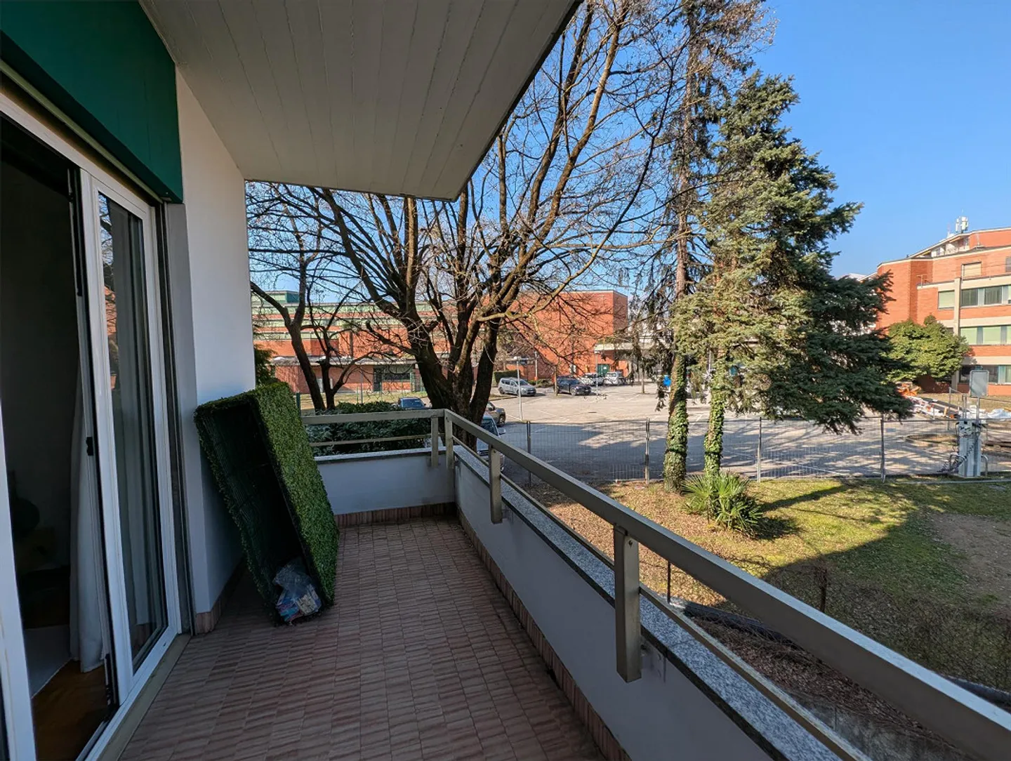Appartement accueillant de 3,5 pièces avec 2 terrasses - Photo 10 sur 13