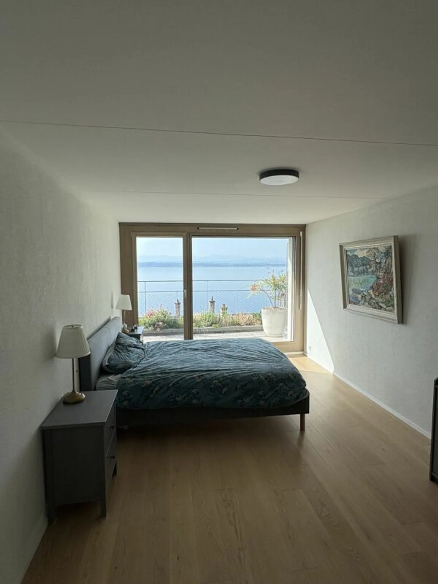 Appartement Magnifique avec Vue sur le Lac - Photo 5 sur 9