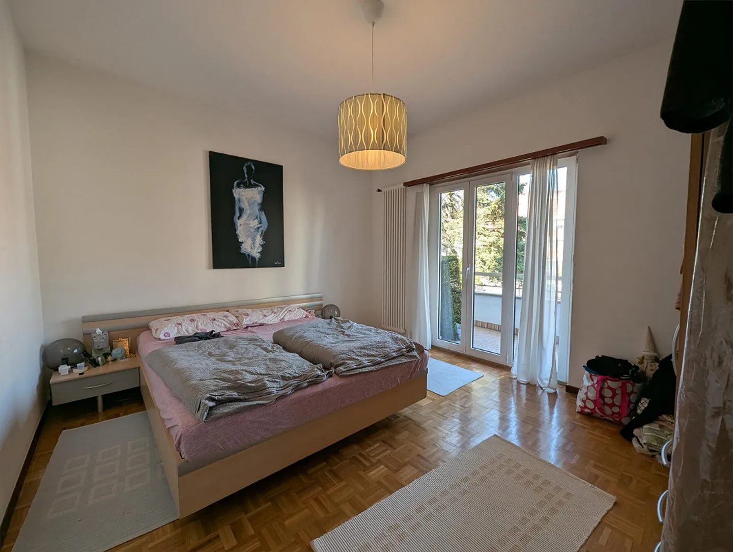 Appartement accueillant de 3,5 pièces avec 2 terrasses - Photo 5 sur 13