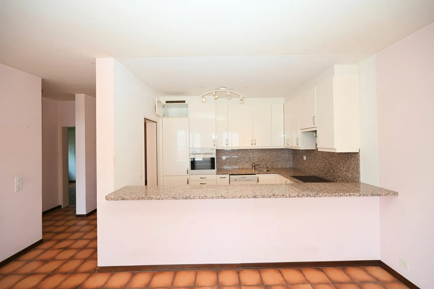 Appartamento Incantevole con Vista Lago - Foto 6 di 13