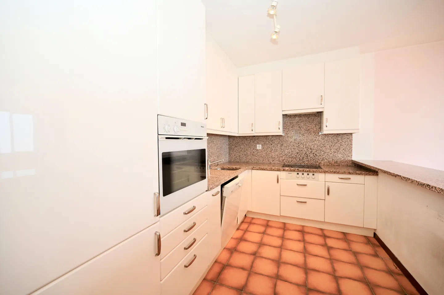 Appartamento Incantevole con Vista Lago - Foto 7 di 13