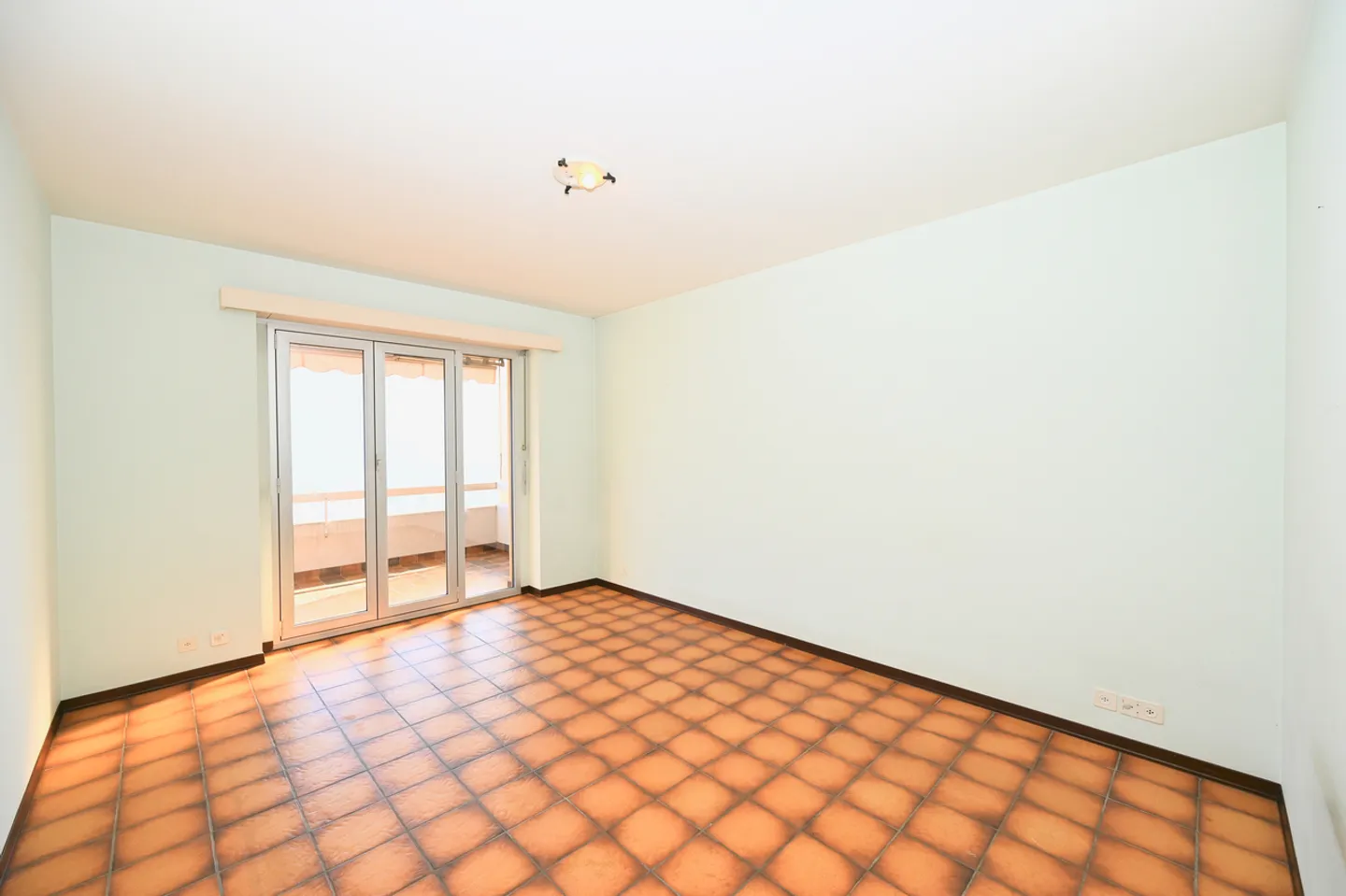 Appartamento Incantevole con Vista Lago - Foto 8 di 13