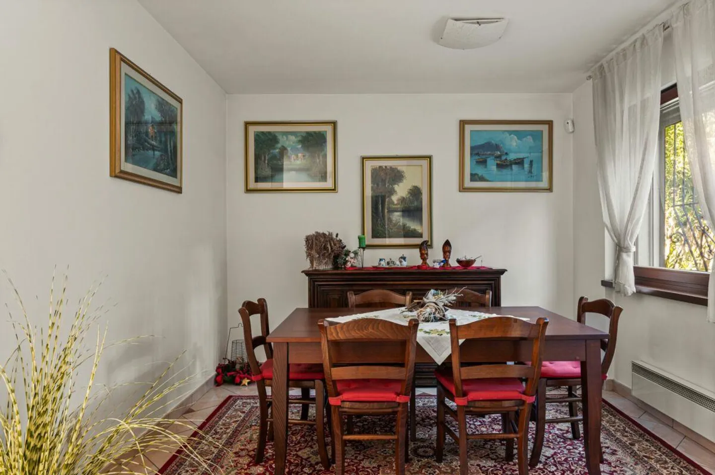 Casa a schiera accogliente con giardino e area piscina - Foto 4 di 12