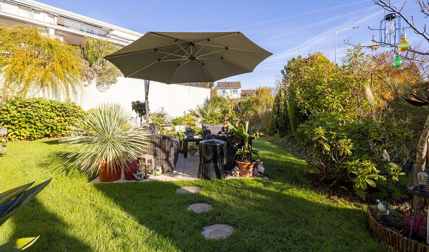Appartement de jardin spacieux dans la commune fiscalement avantageuse de Meggen - Photo 6 sur 7