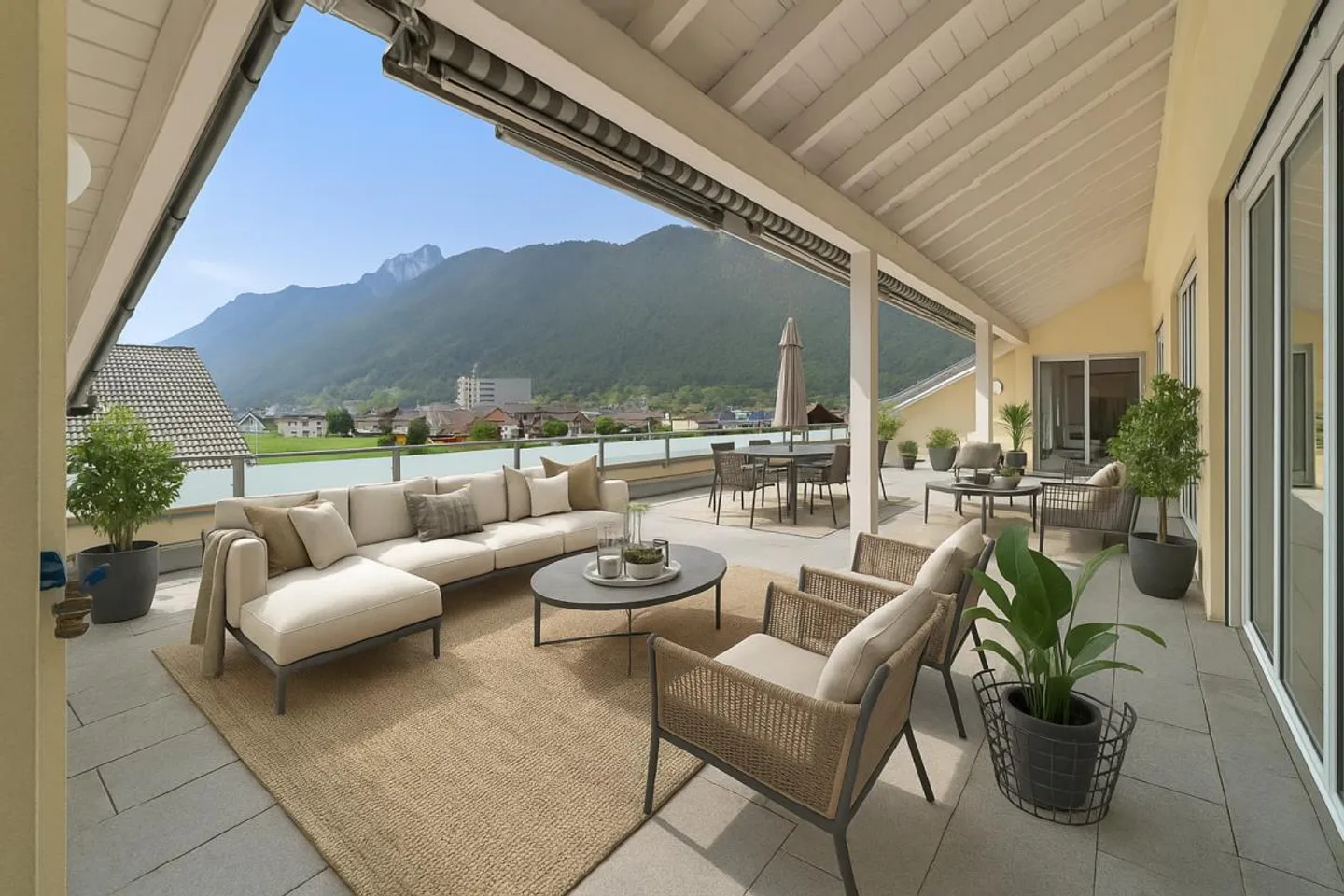 Attikawohnung in Brunnen mit Weitsicht - Foto 2 von 4